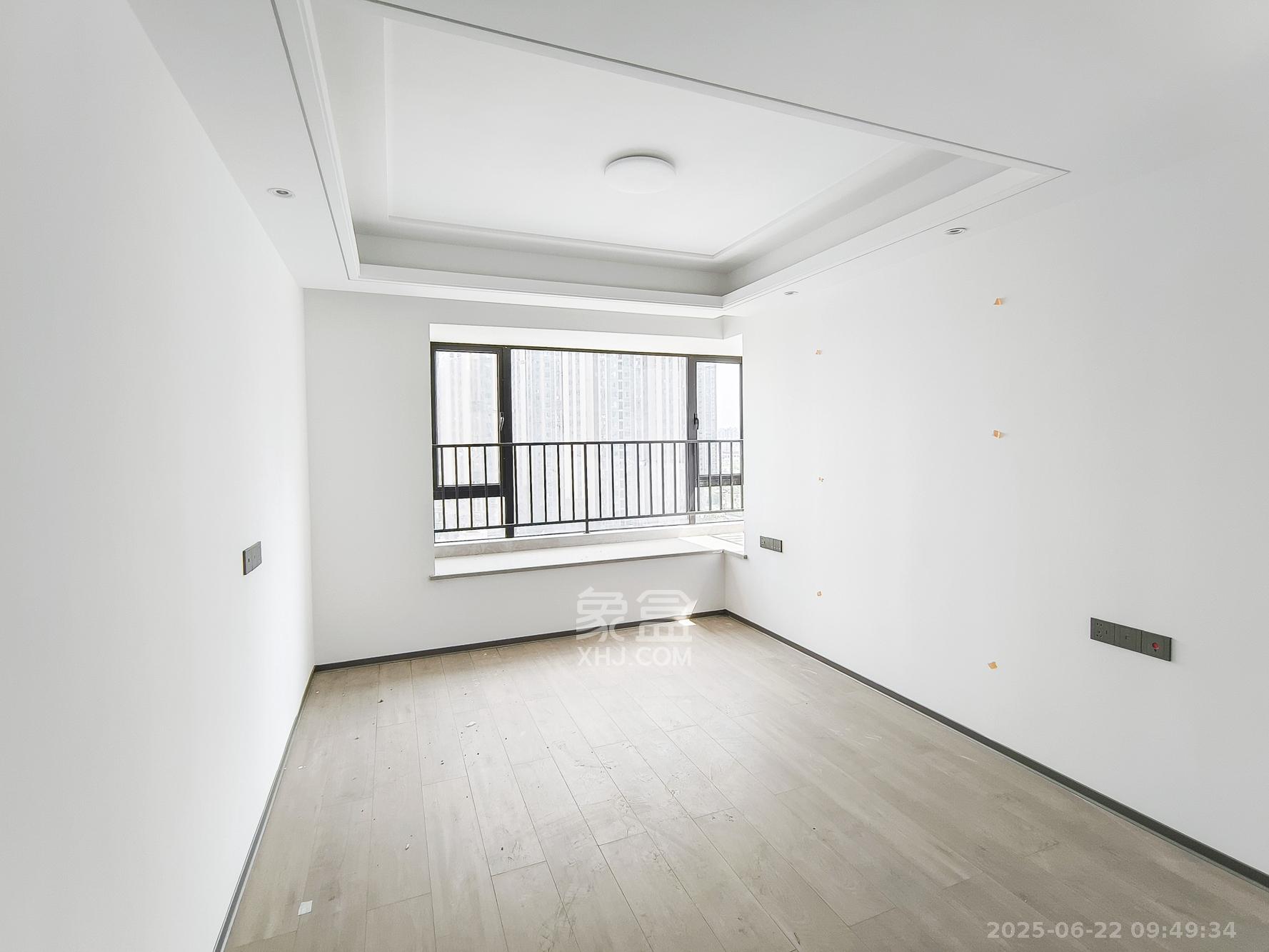 荣盛锦绣学府  3室2厅2卫    2800.0元/月 荣盛锦绣学府  3室2厅2卫    2800.0元/月室内图