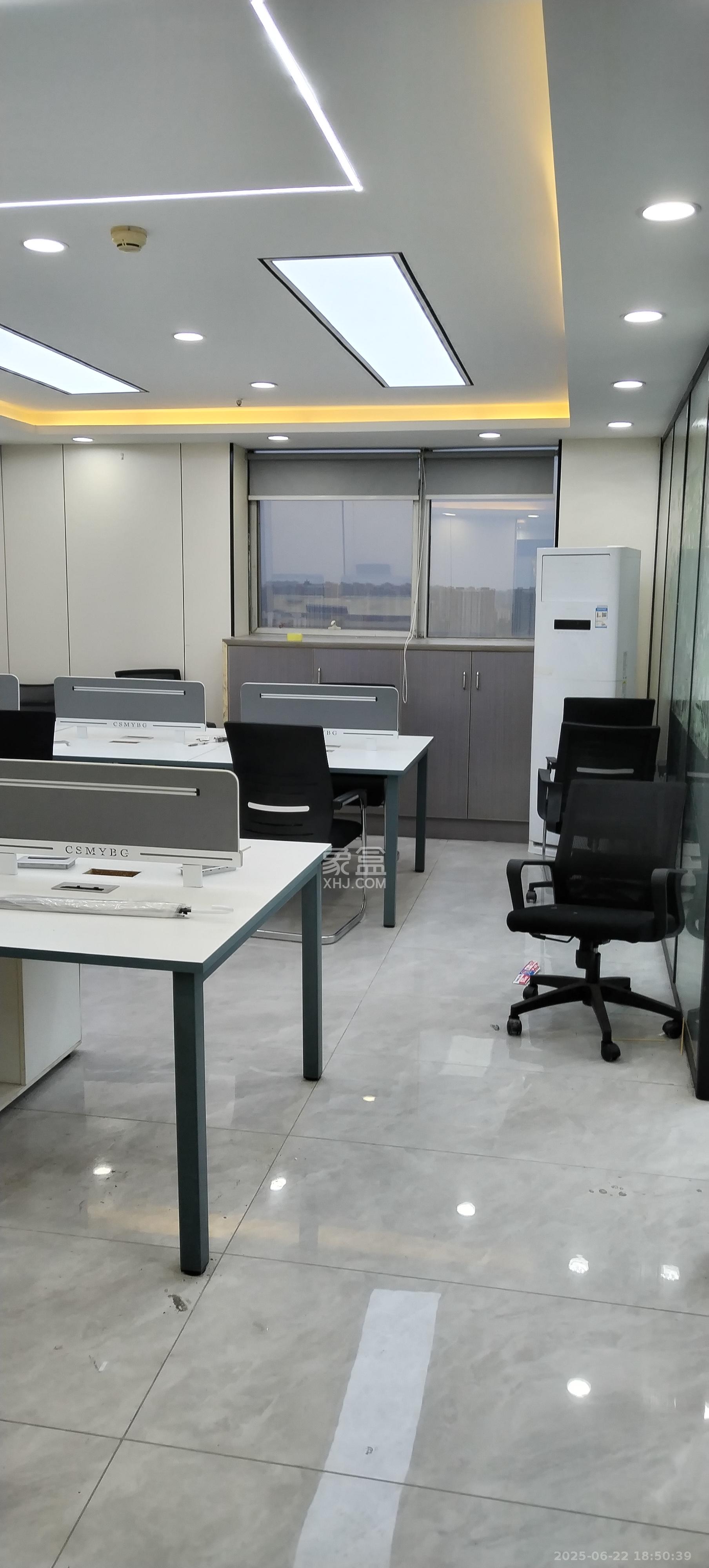 红星国际星城 2室1厅0卫 4000.0元/月 红星国际星城 2室1厅0卫 4000.0元/月室内图