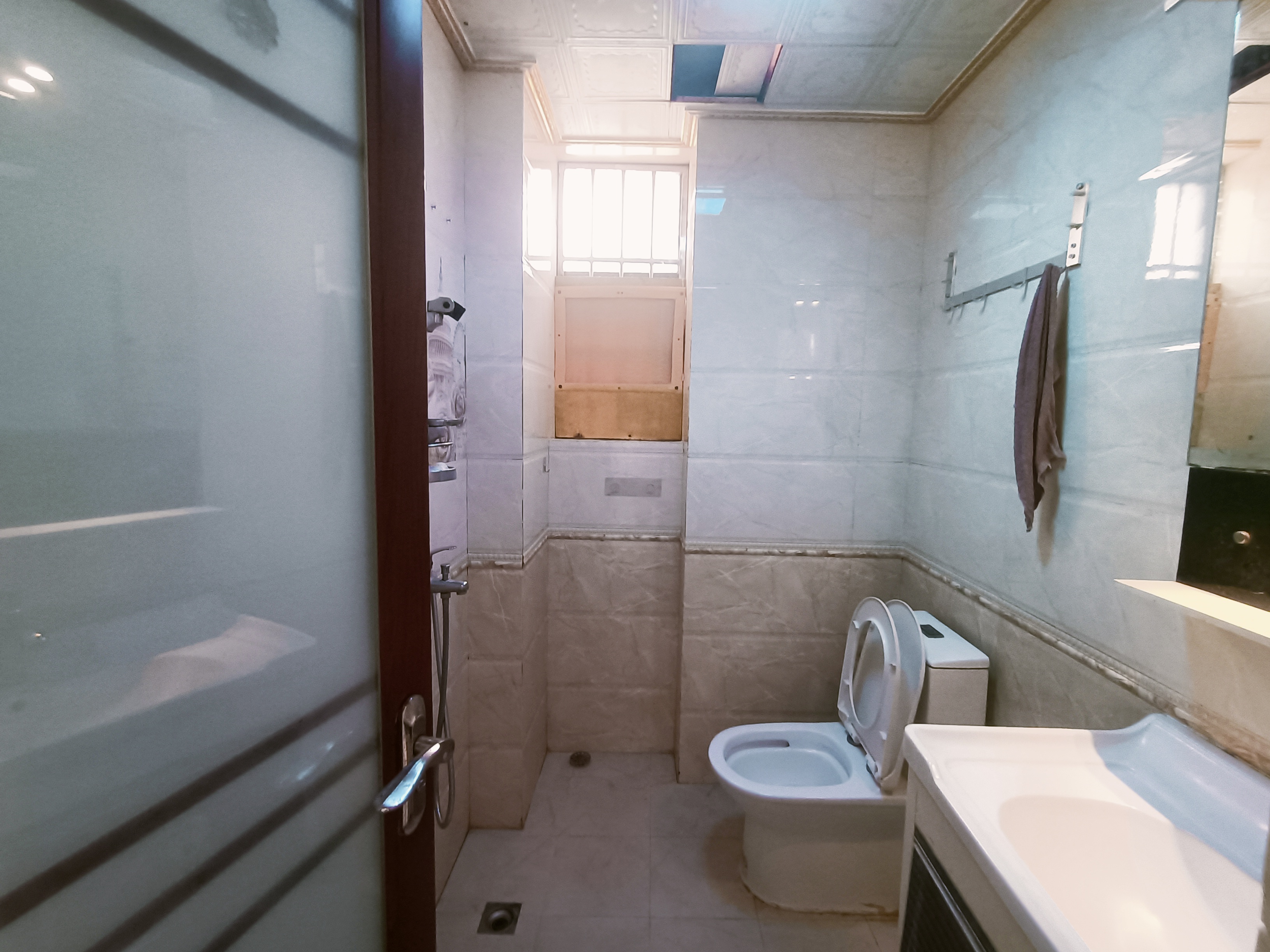 椰子郎 2室1厅1卫 1800.0元/月 椰子郎 2室1厅1卫 1800.0元/月室内图