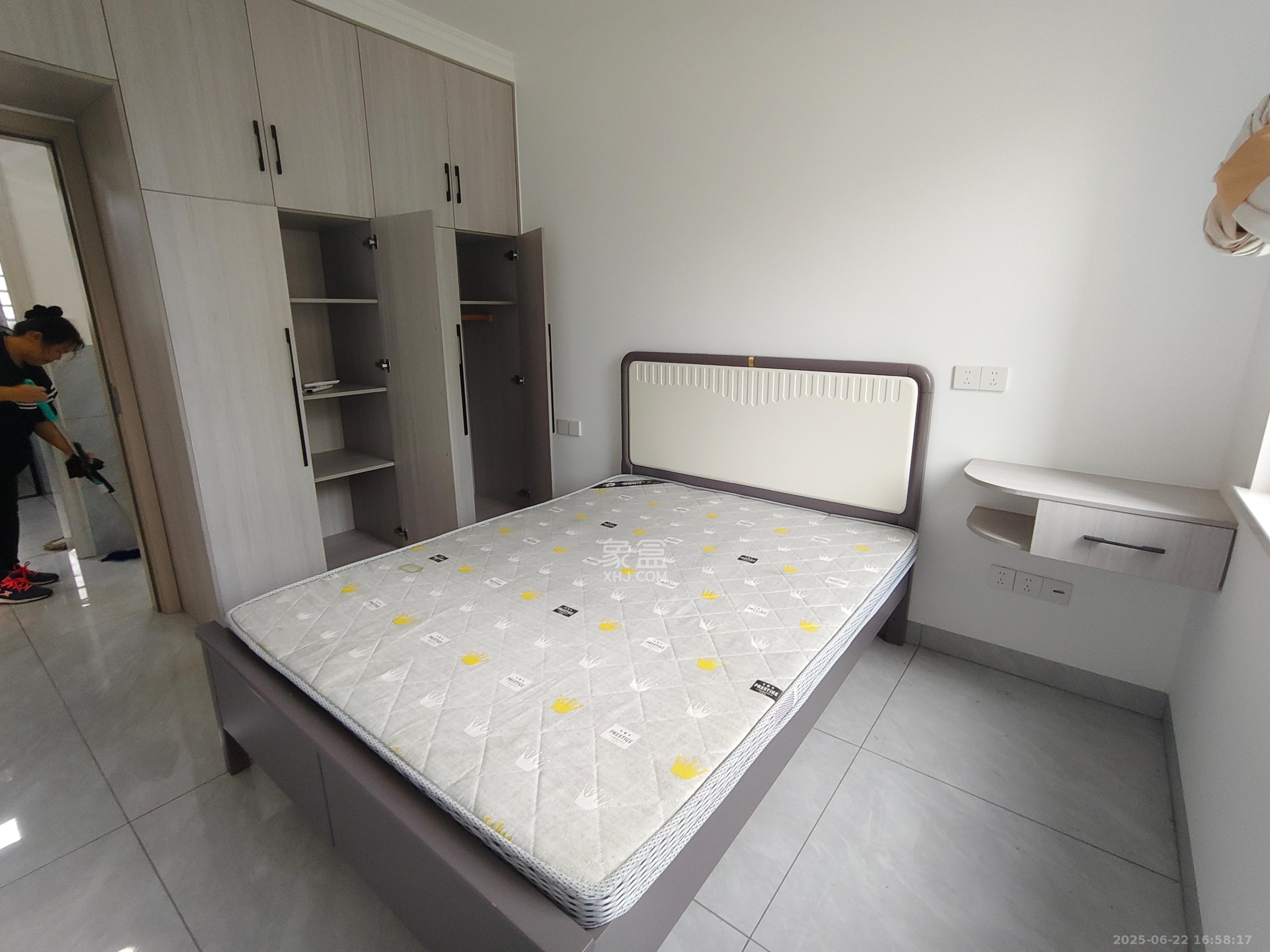 智达佳园 3室2厅2卫 2000.0元/月 智达佳园 3室2厅2卫 2000.0元/月室内图