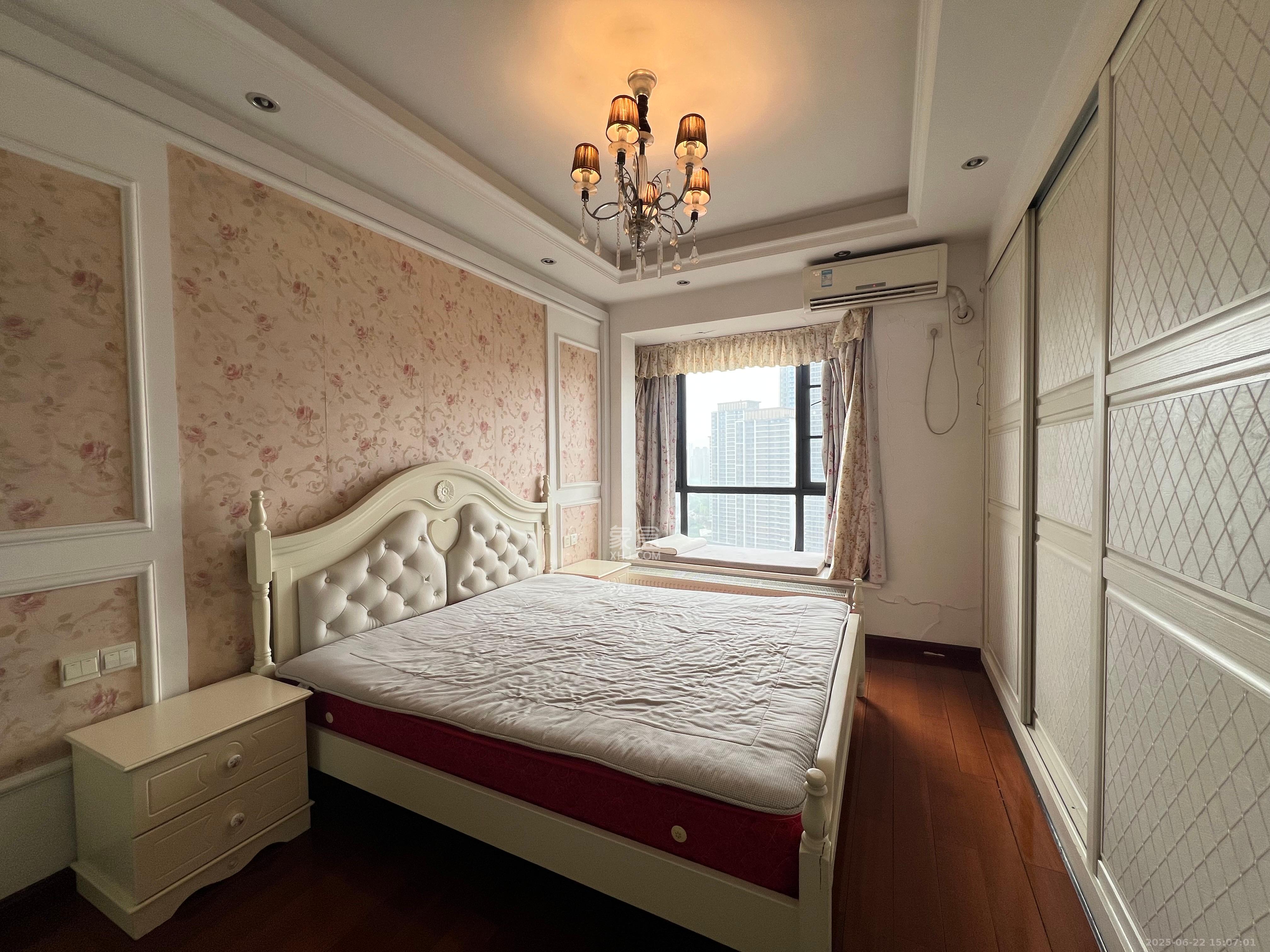 茂华国际湘 2室2厅2卫 2800.0元/月 茂华国际湘 2室2厅2卫 2800.0元/月室内图