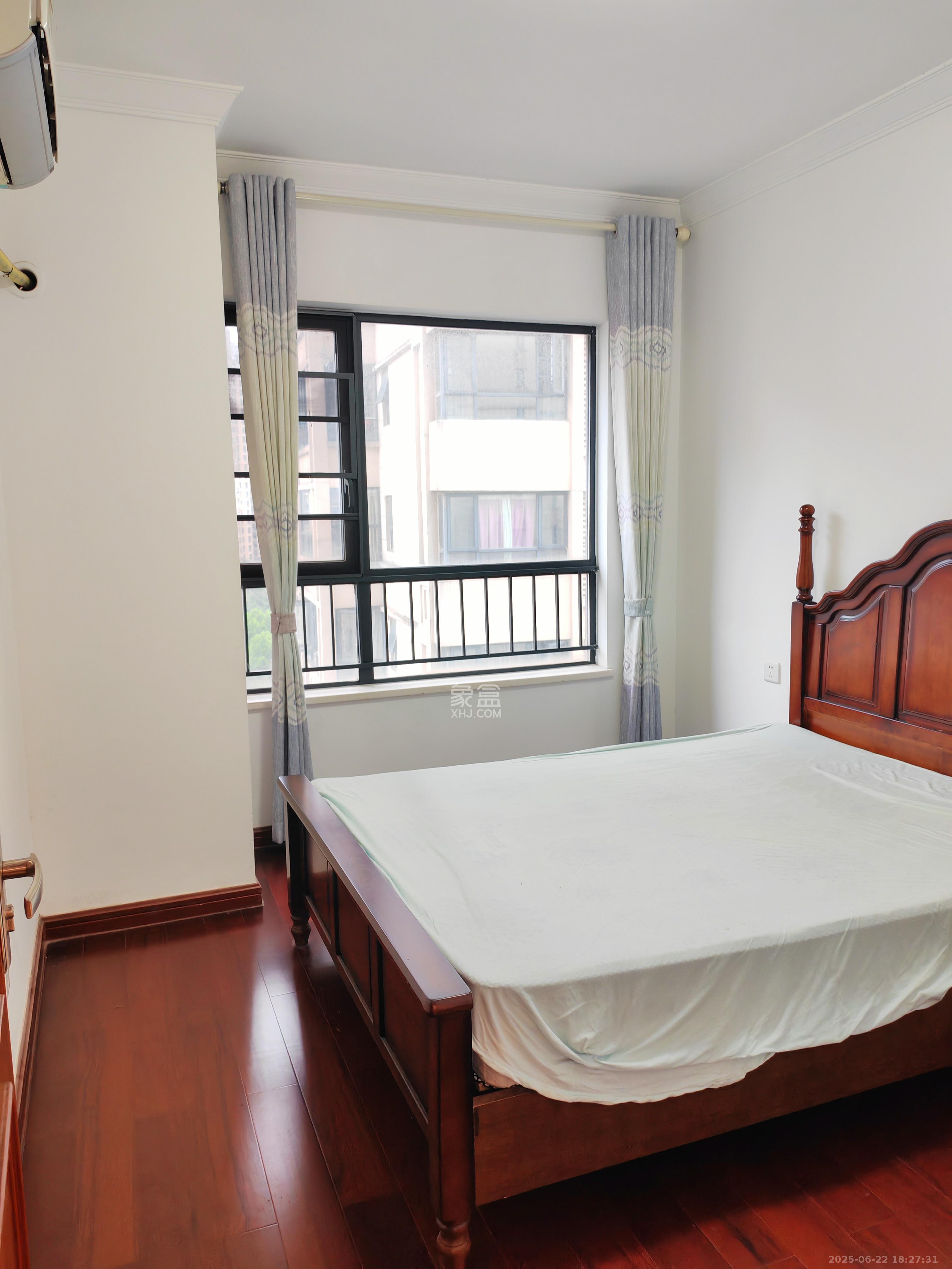 中海梅溪湖壹号 3室2厅2卫 3000.0元/月 中海梅溪湖壹号 3室2厅2卫 3000.0元/月室内图