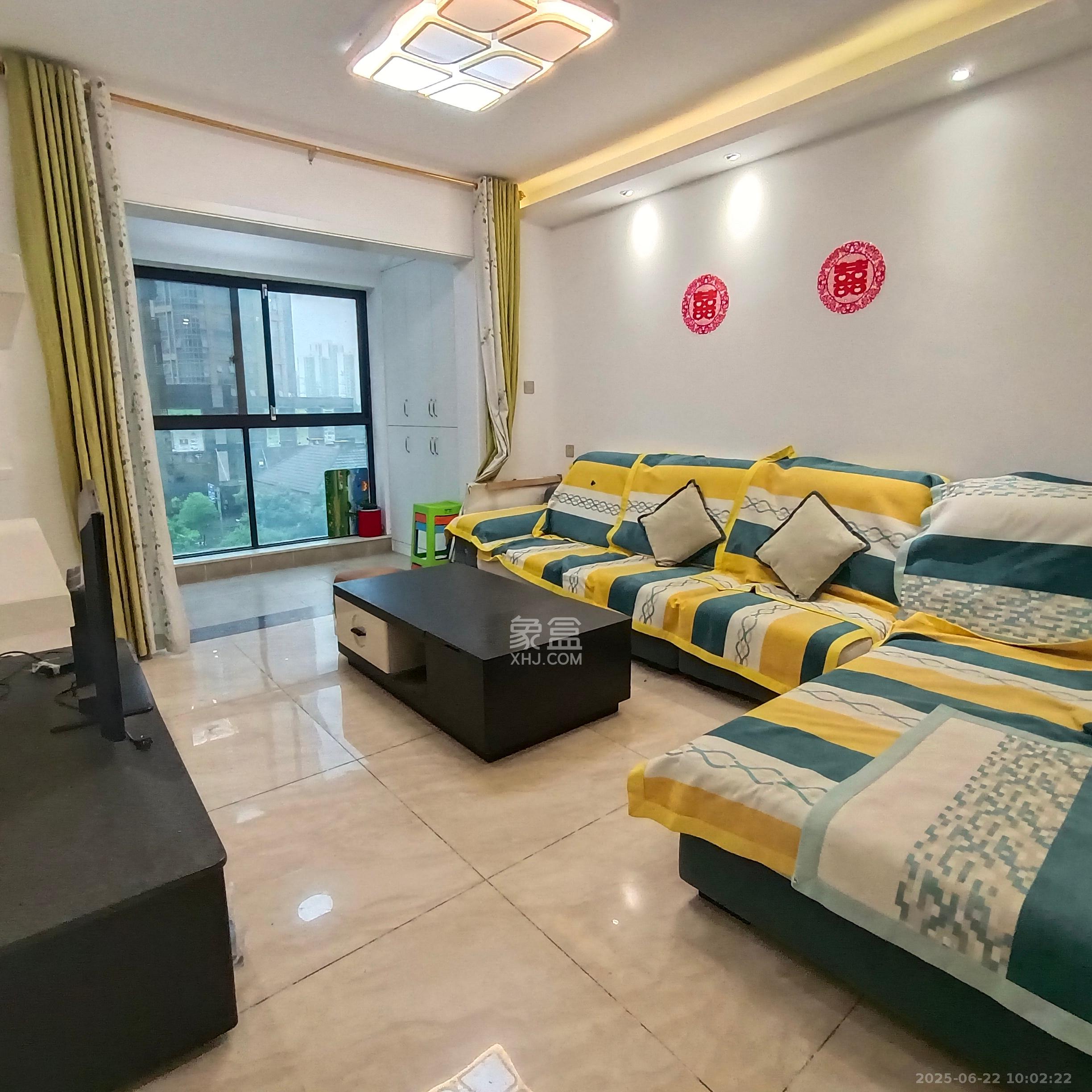 奥克斯缔壹城 3室2厅1卫 2200.0元/月 奥克斯缔壹城 3室2厅1卫 2200.0元/月室内图