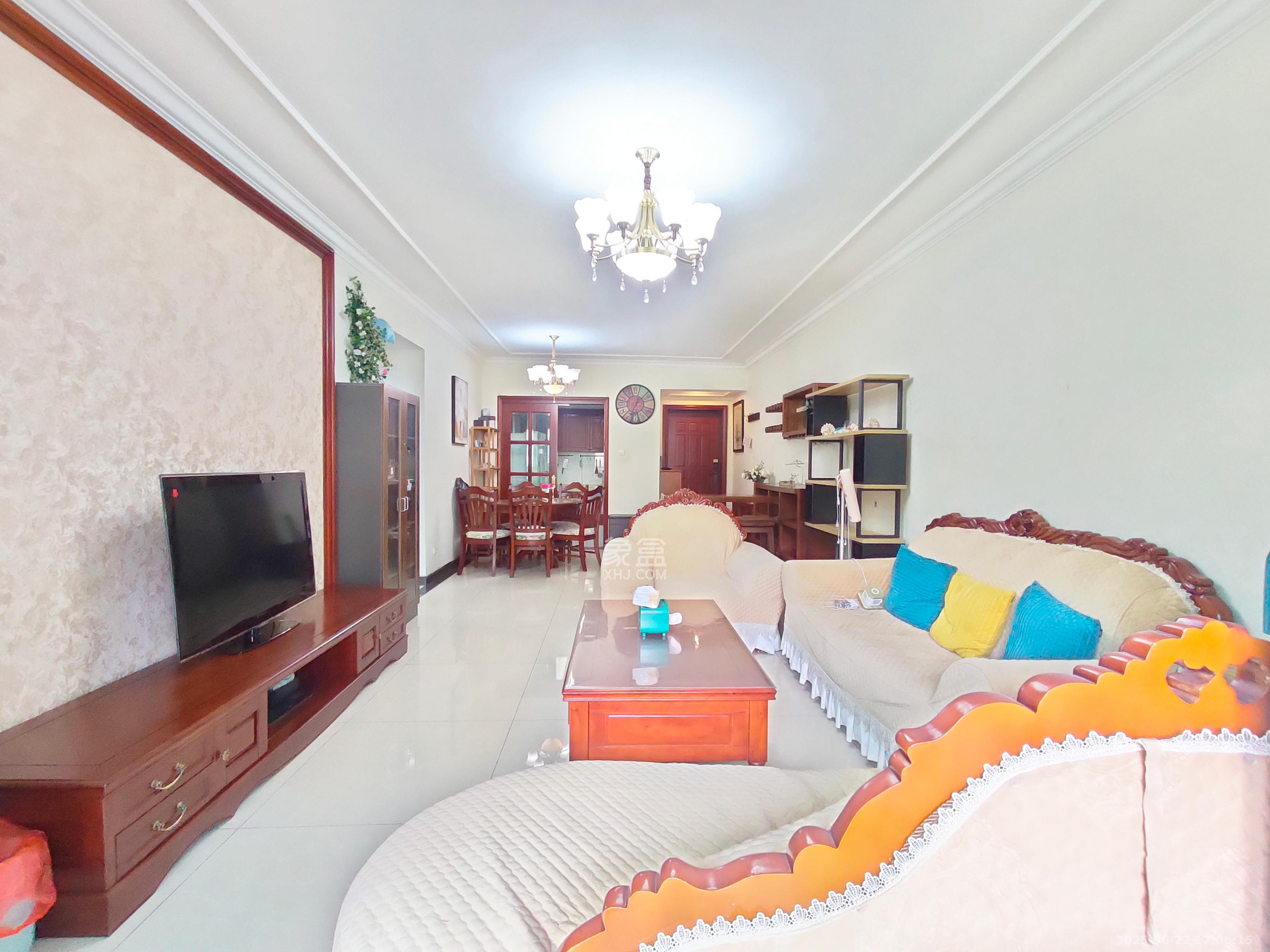 恒大城  3室2厅2卫    2600.0元/月室内图