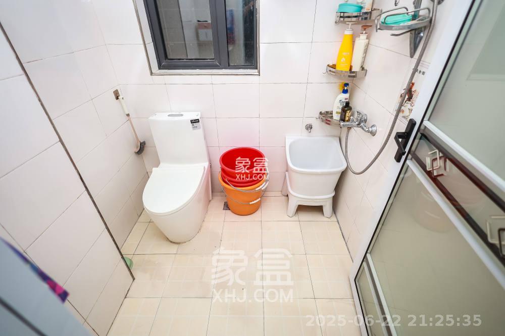 西城龙庭  2室2厅1卫   2300.00元/月室内图