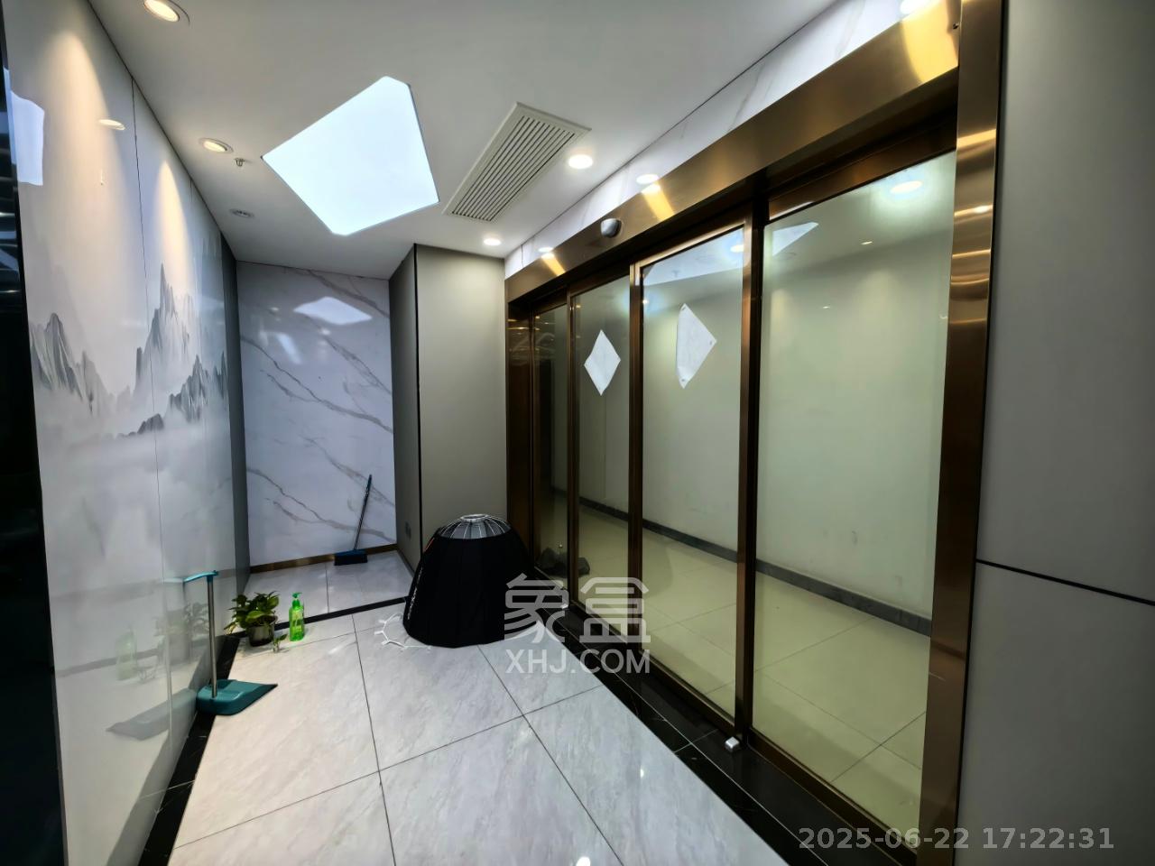 铭诚摩根  1室0厅0卫   8000.00元/月室内图1