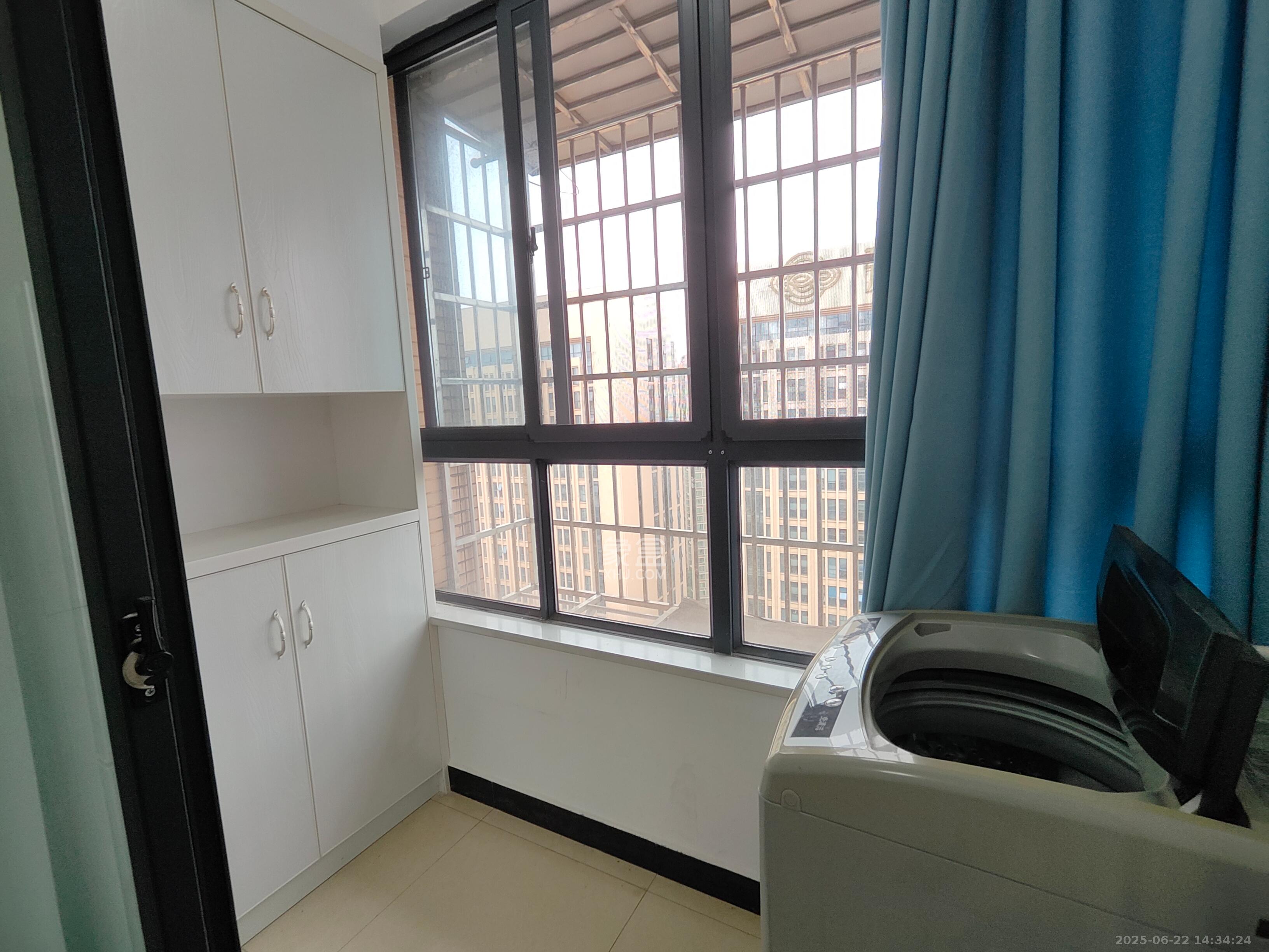 圭塘三小区  1室0厅0卫   1700.00元/月室内图