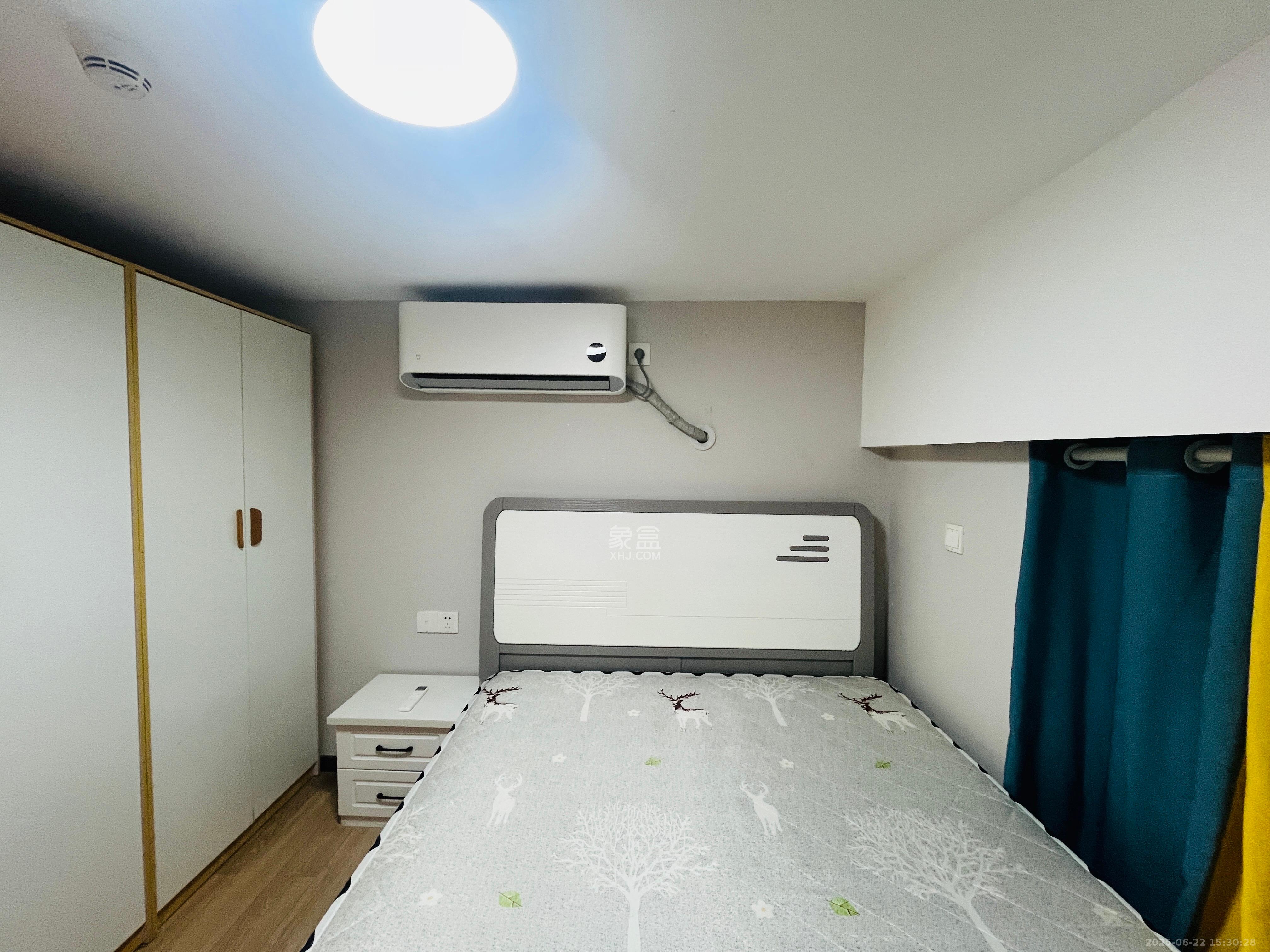时代年华  1室1厅1卫   1350.00元/月室内图