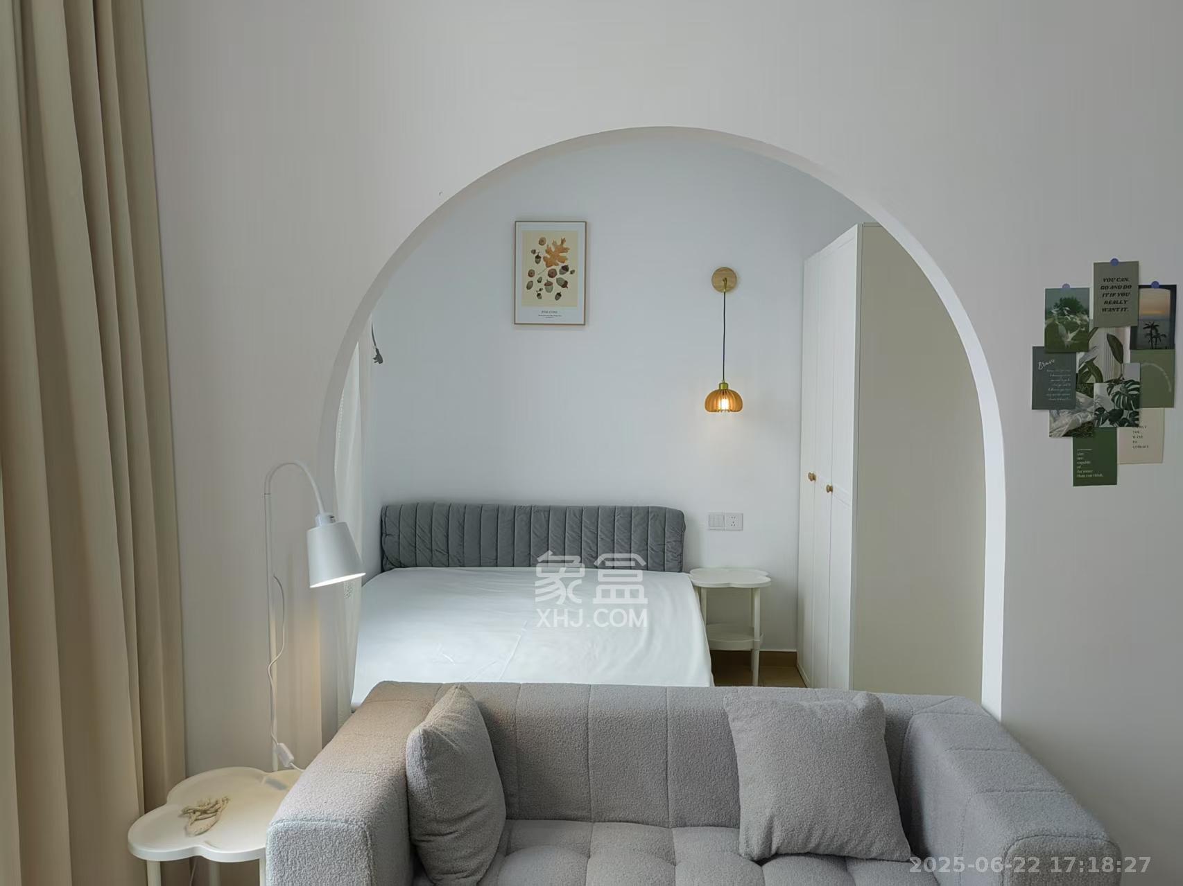 碧桂园星荟  1室1厅1卫    1300.0元/月 碧桂园星荟  1室1厅1卫    1300.0元/月室内图