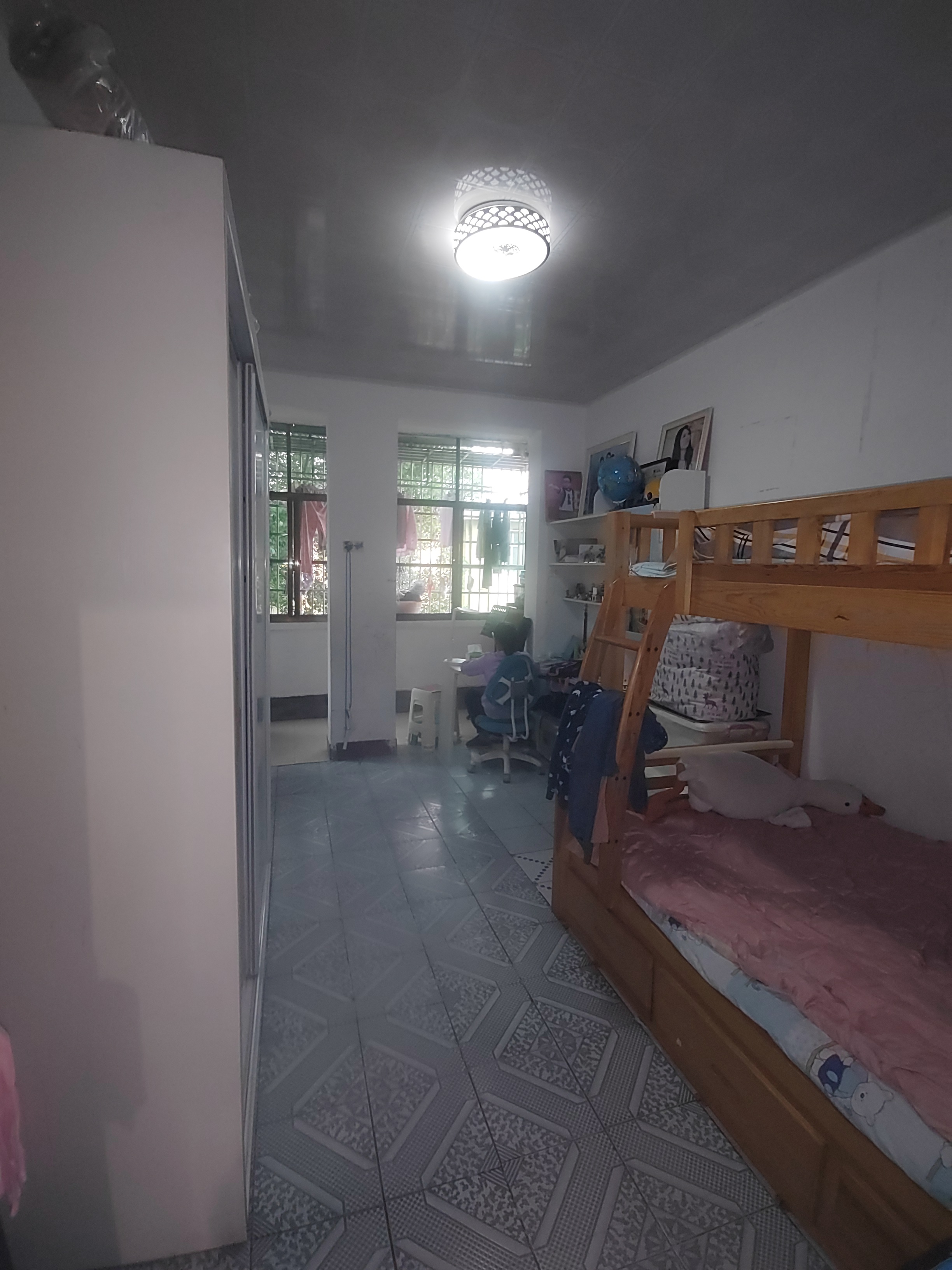 娄底市供销大院家属楼  3室1厅1卫    1300.0元/月室内图