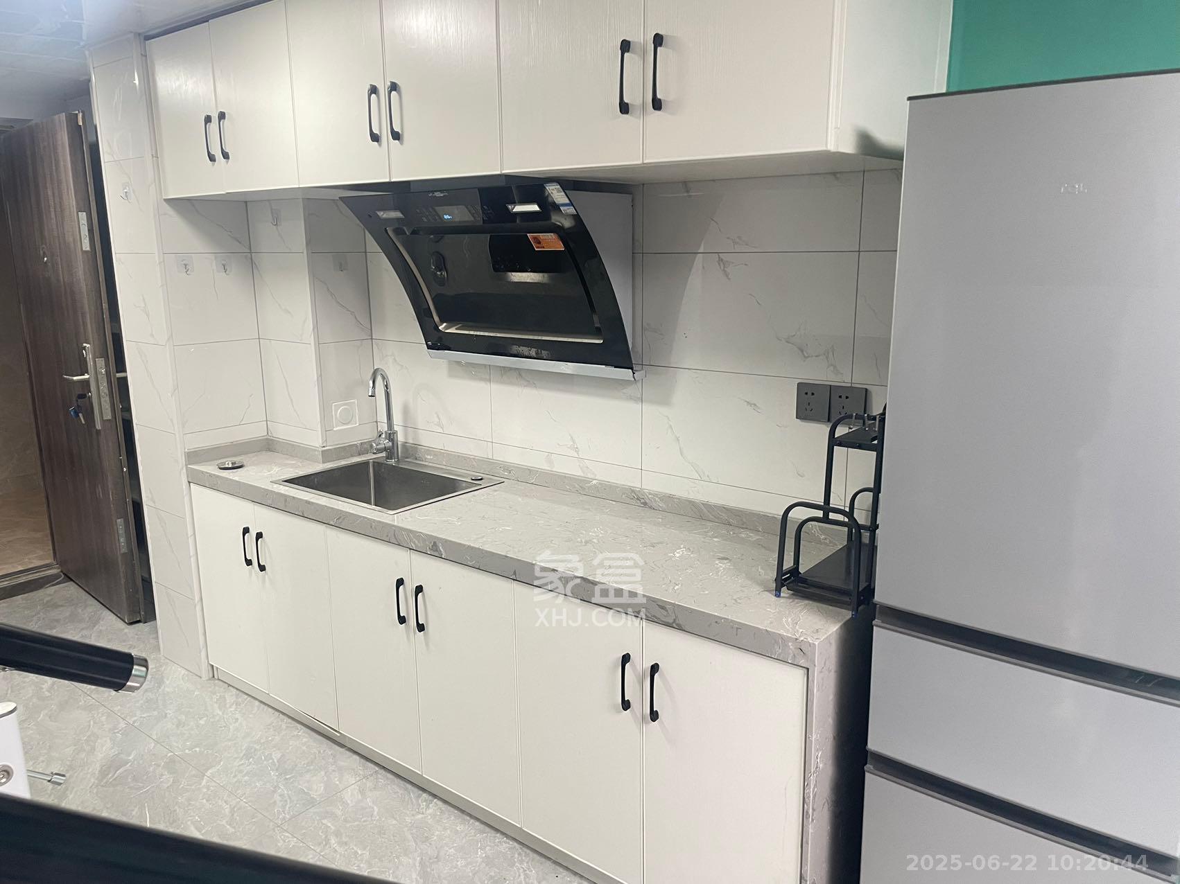 龙湖湘江星座(祺鑫星座公寓) 2室1厅1卫 2000.0元/月 龙湖湘江星座(祺鑫星座公寓) 2室1厅1卫 2000.0元/月室内图