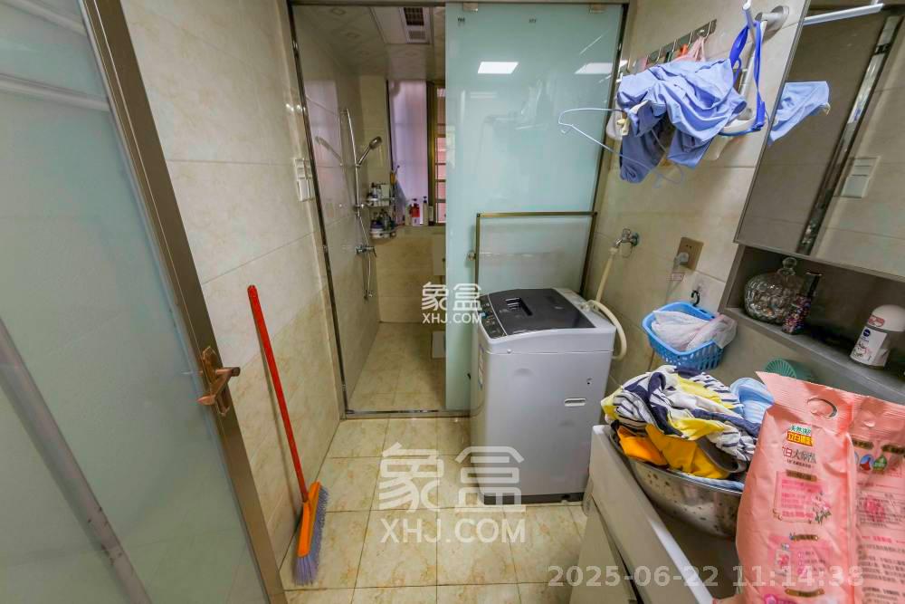 富兴嘉城（富兴汇中央）  3室2厅2卫   3000.00元/月室内图