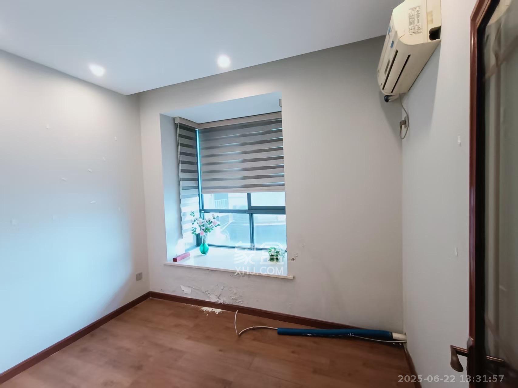 湘江世纪城富湾国际 6室2厅2卫 10000.0元/月 湘江世纪城富湾国际 6室2厅2卫 10000.0元/月室内图