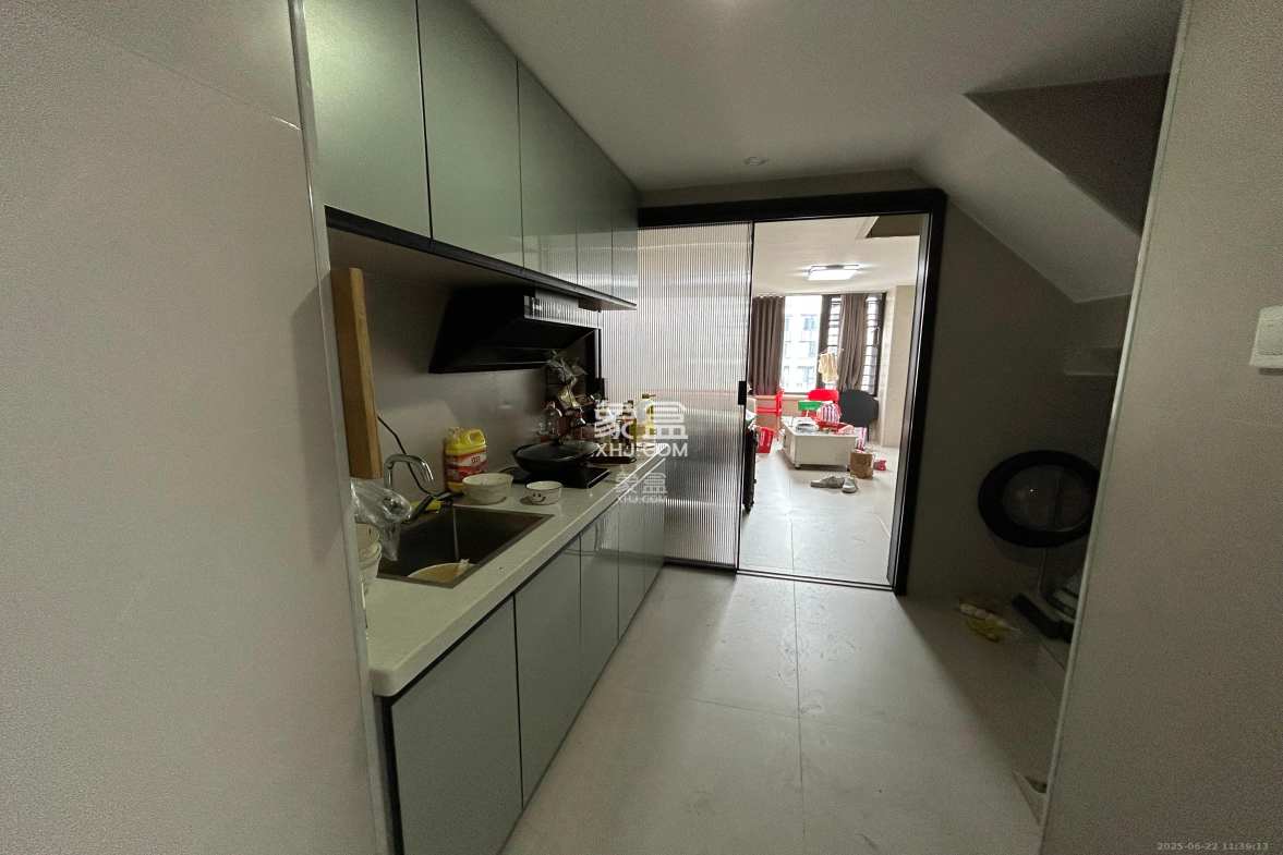 新城悦隽公园 1室1厅1卫 1600.0元/月 新城悦隽公园 1室1厅1卫 1600.0元/月室内图