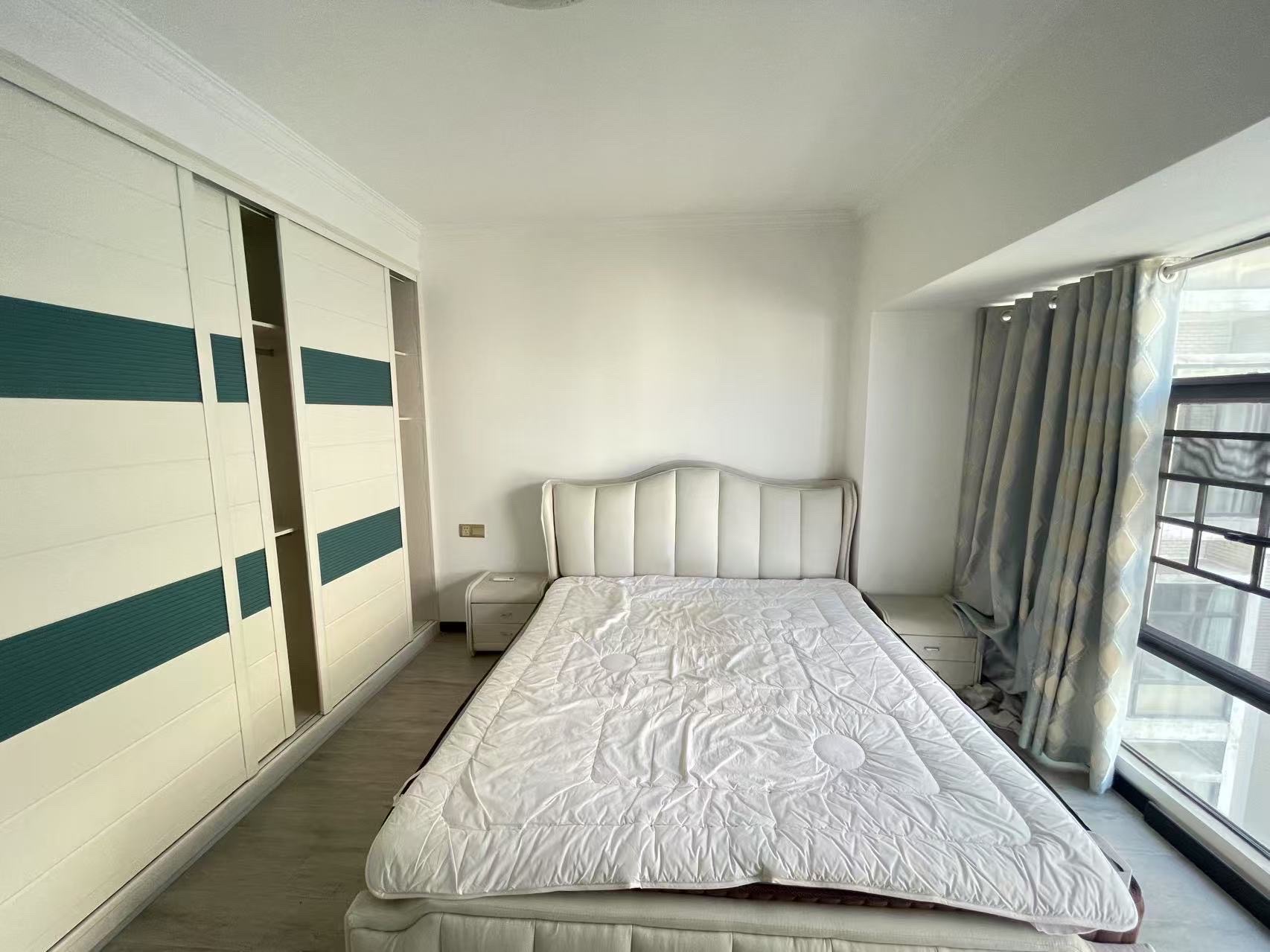 华天城小区 2室1厅1卫 2200.0元/月 华天城小区 2室1厅1卫 2200.0元/月室内图