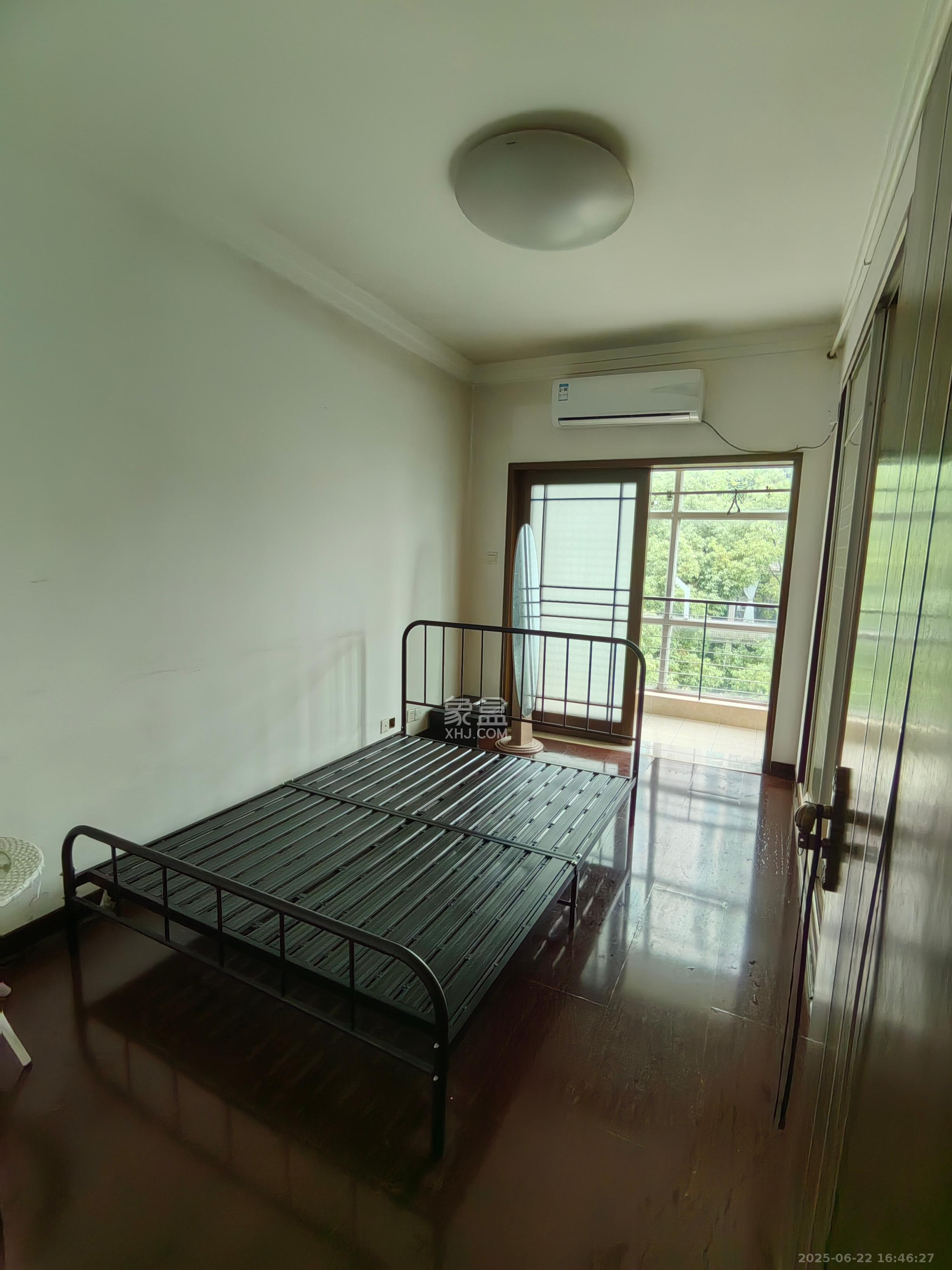 雍景园  3室2厅2卫   3100.00元/月室内图