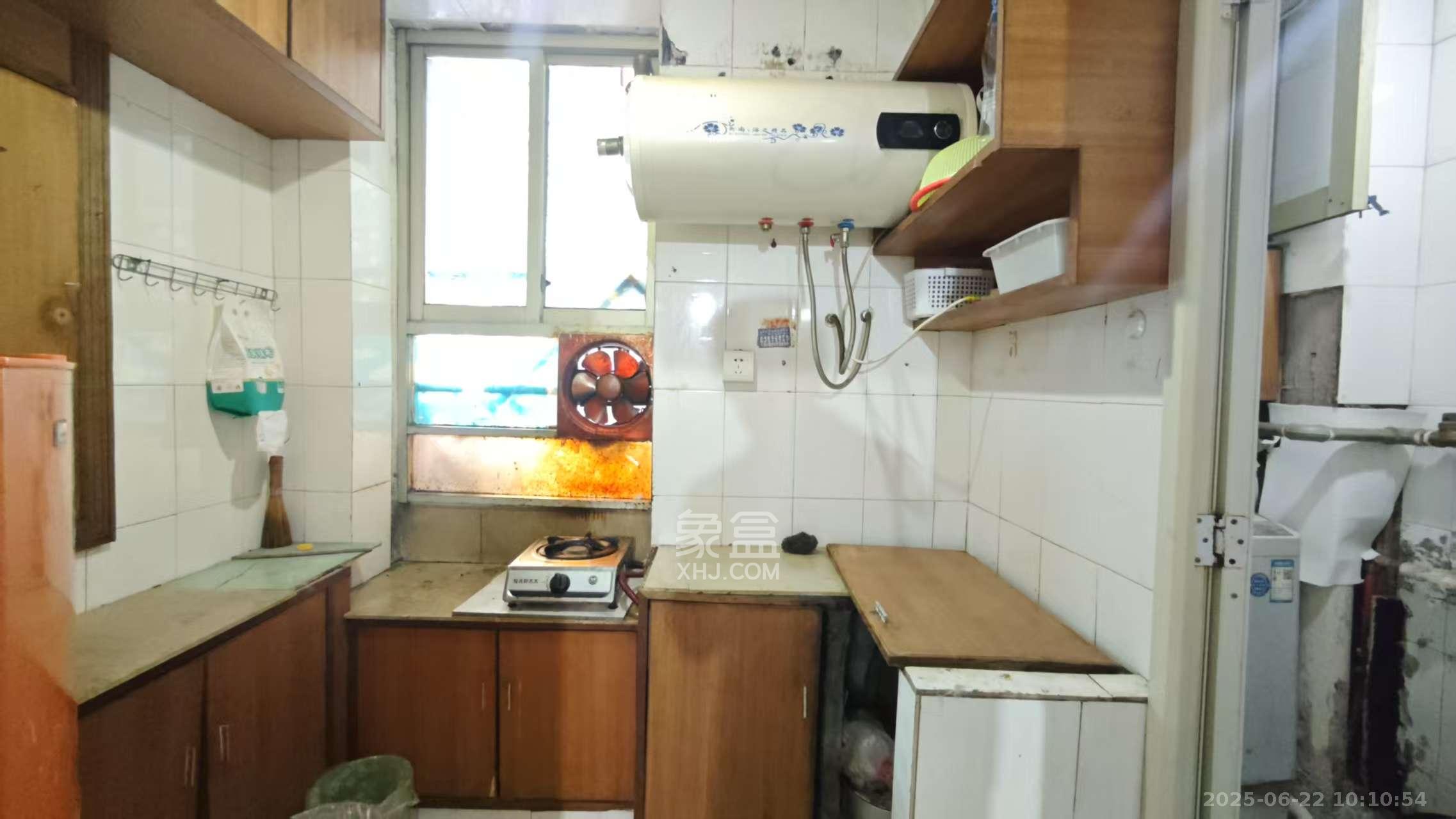 吉景小区 2室1厅1卫 1200.0元/月 吉景小区 2室1厅1卫 1200.0元/月室内图