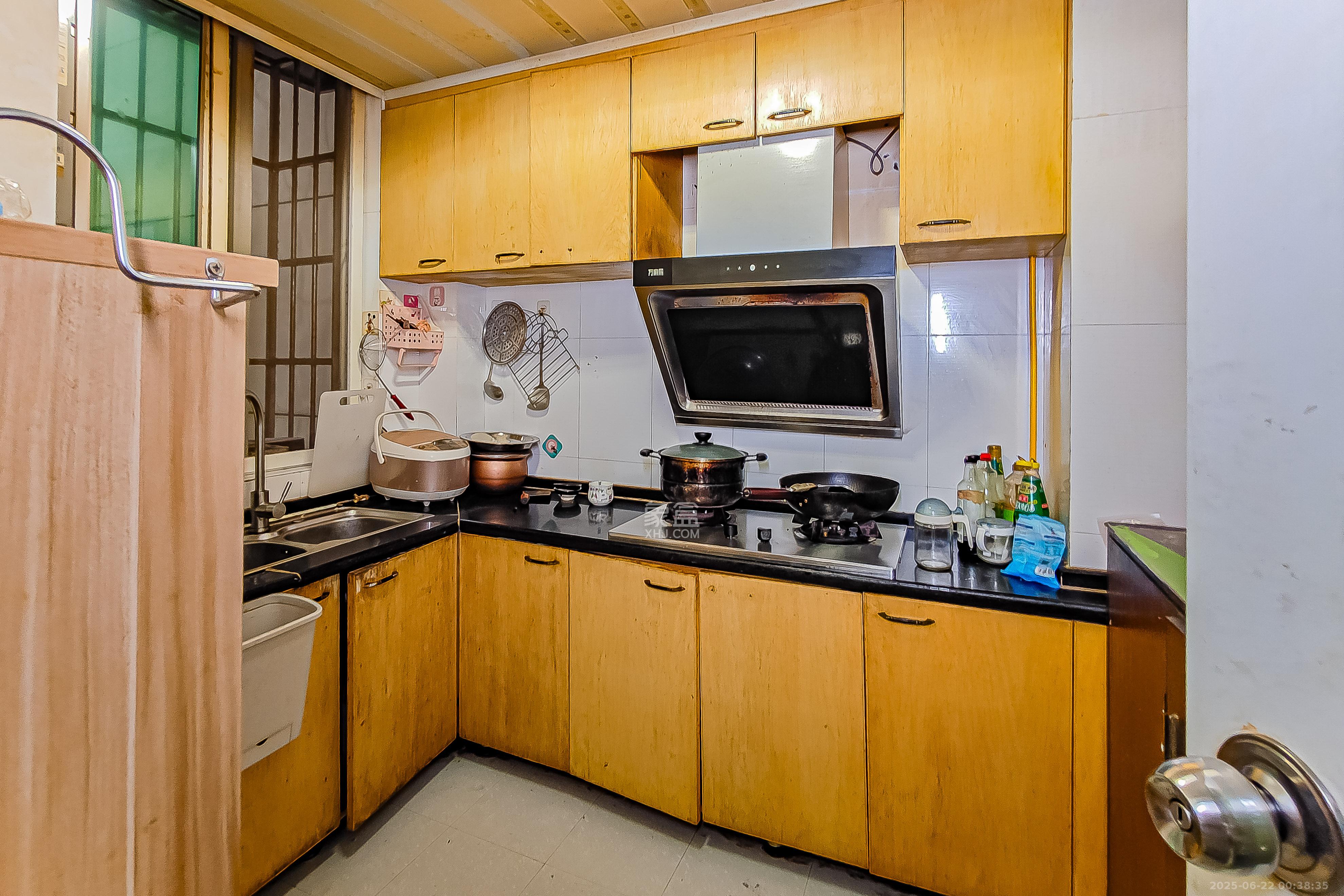 广泰家园 3室2厅1卫 62.8万 广泰家园 3室2厅1卫 62.8万厨房