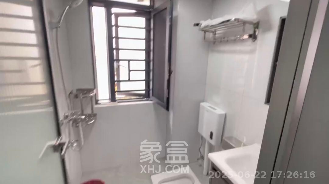 栖凤佳园  2室1厅1卫   2600.00元/月室内图
