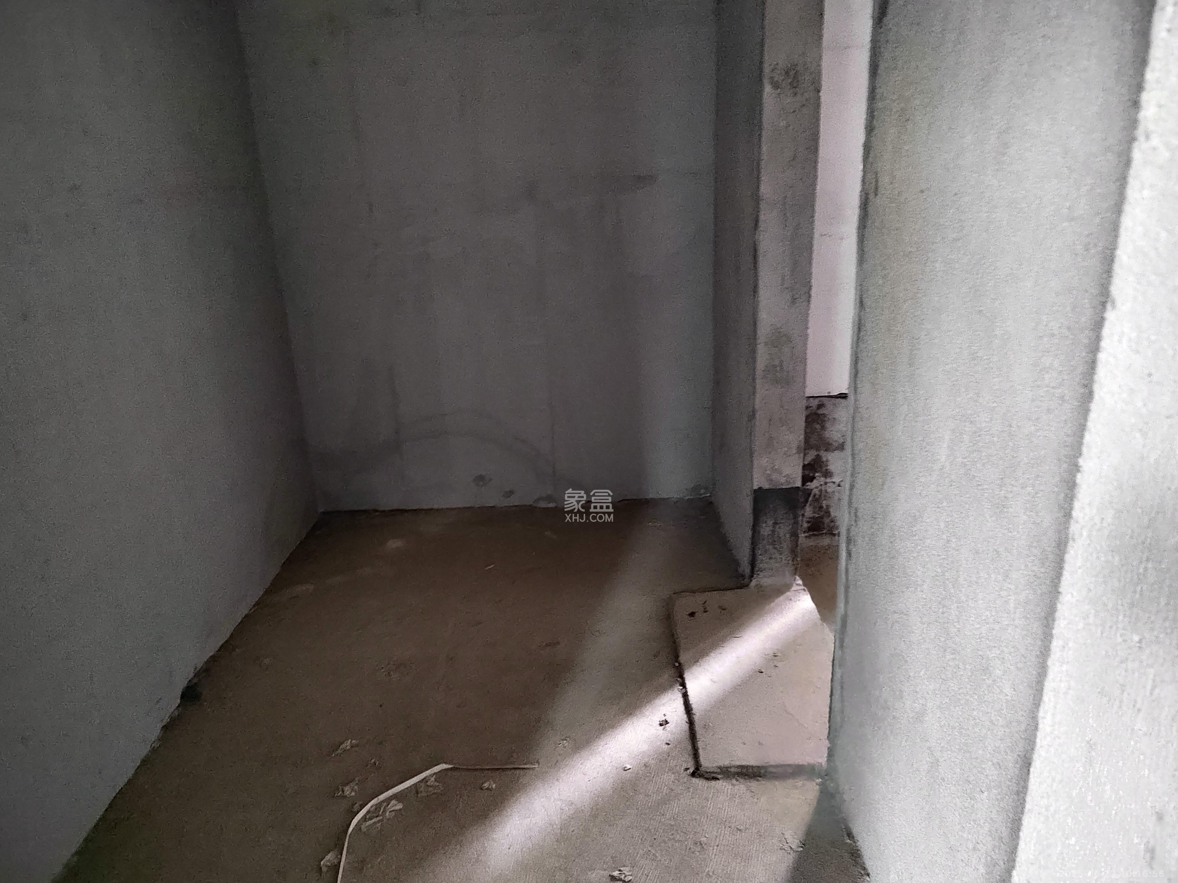 玺宇悦城国际 3室2厅2卫 42.0万 玺宇悦城国际 3室2厅2卫 42.0万卧室