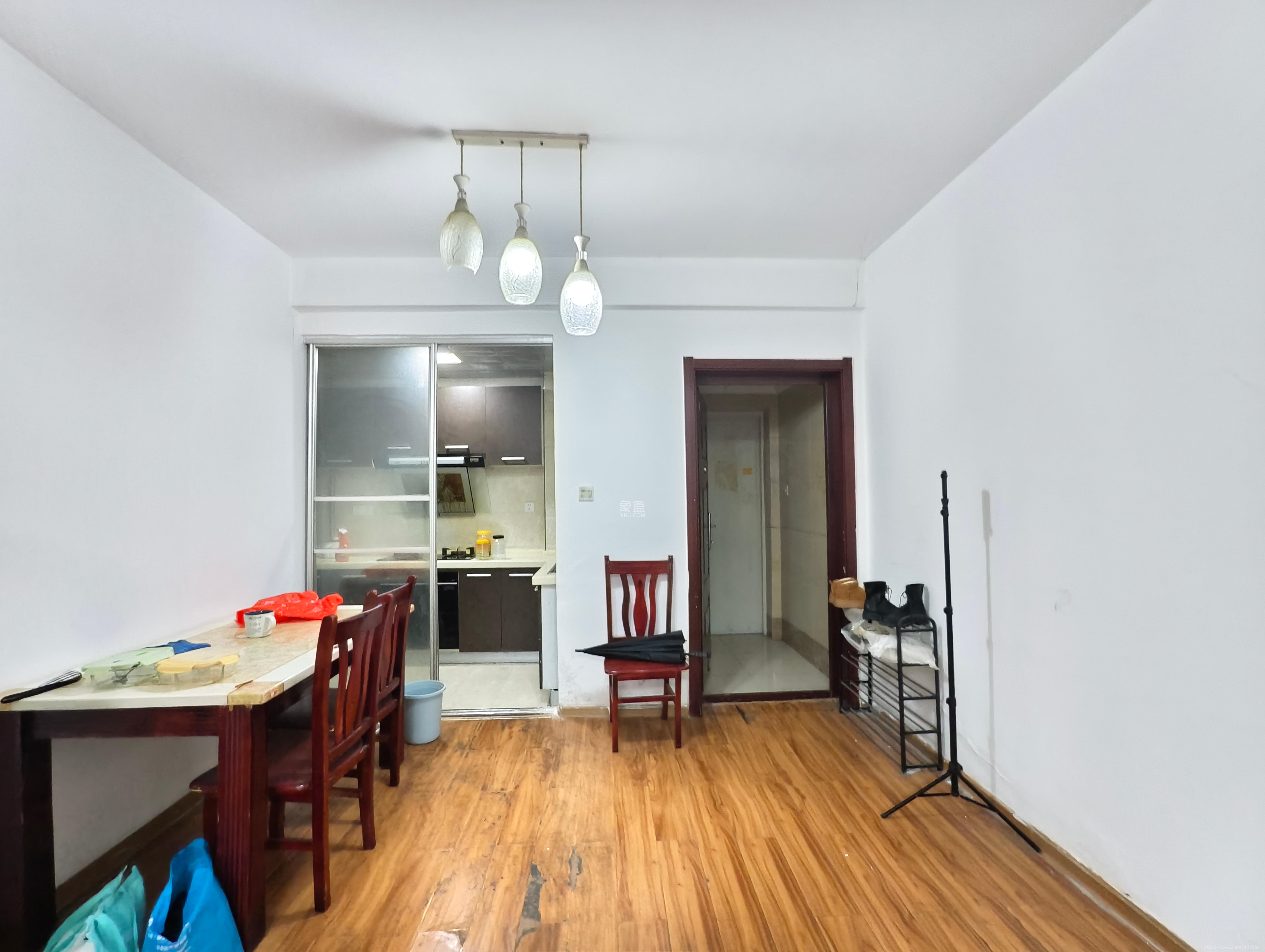 奥克斯广场 3室2厅1卫 2600.0元/月 奥克斯广场 3室2厅1卫 2600.0元/月室内图