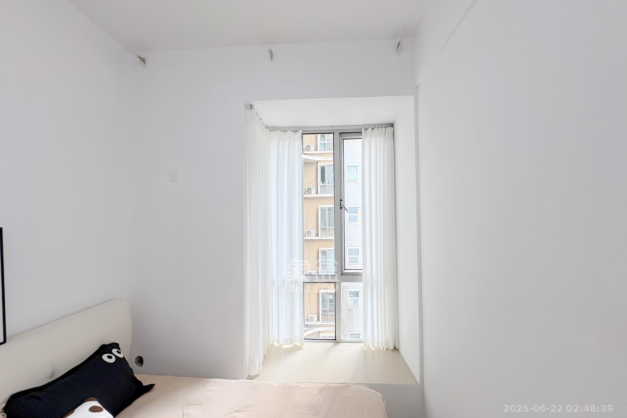 凯通国际城（凯通朝庭）  2室1厅1卫    55.0万卧室