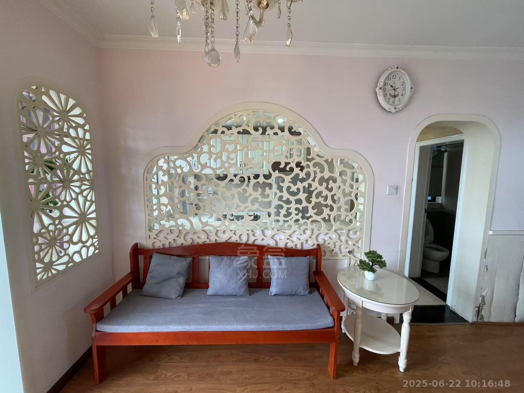 恒瑞雅园 1室1厅1卫 1300.0元/月 恒瑞雅园 1室1厅1卫 1300.0元/月室内图