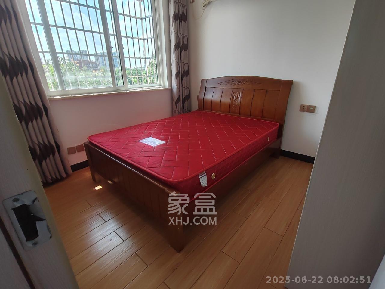 嘉顺苑  1室2厅1卫   2100.00元/月室内图