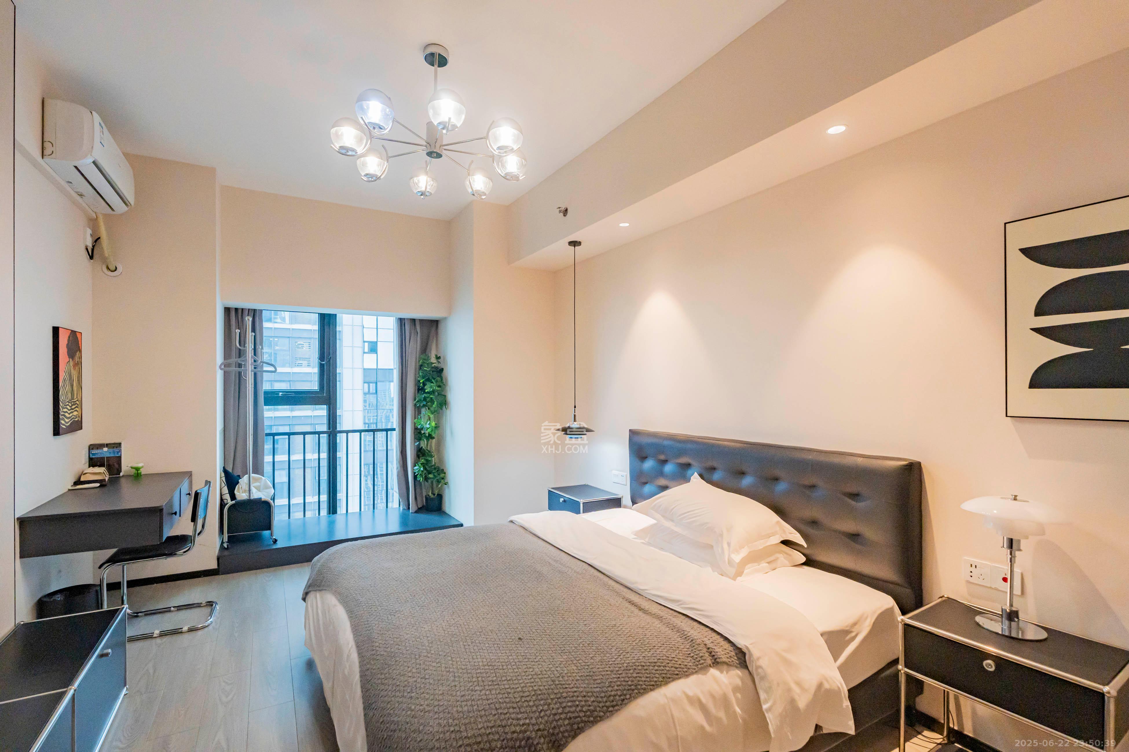 华润置地中心 1室1厅1卫 50.0万 华润置地中心 1室1厅1卫 50.0万卧室