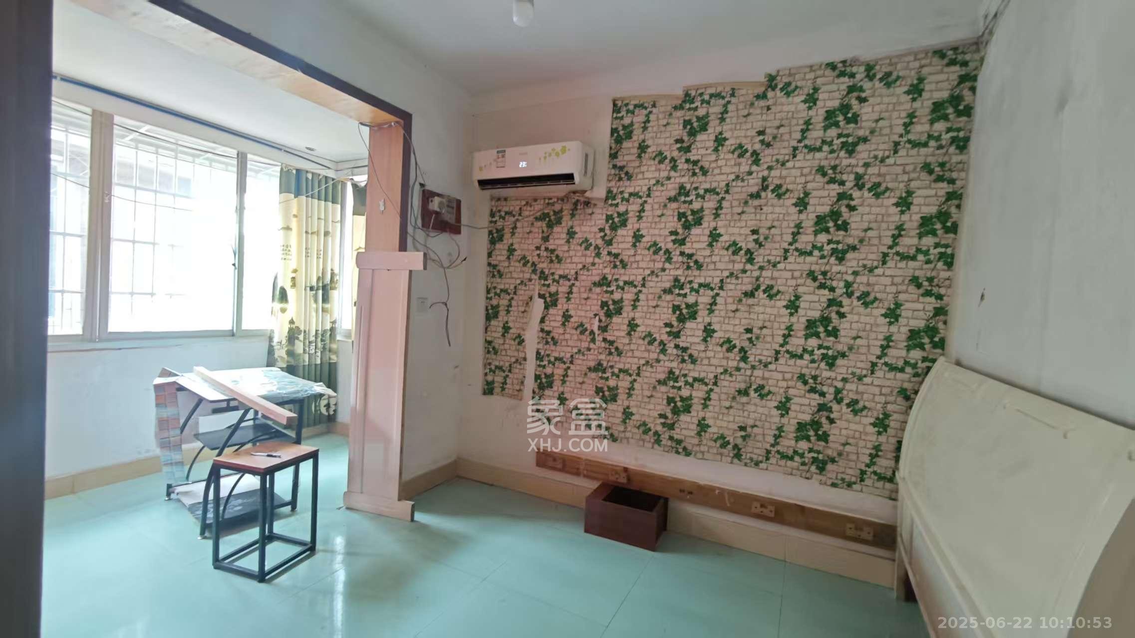 吉景小区 2室1厅1卫 1200.0元/月 吉景小区 2室1厅1卫 1200.0元/月室内图