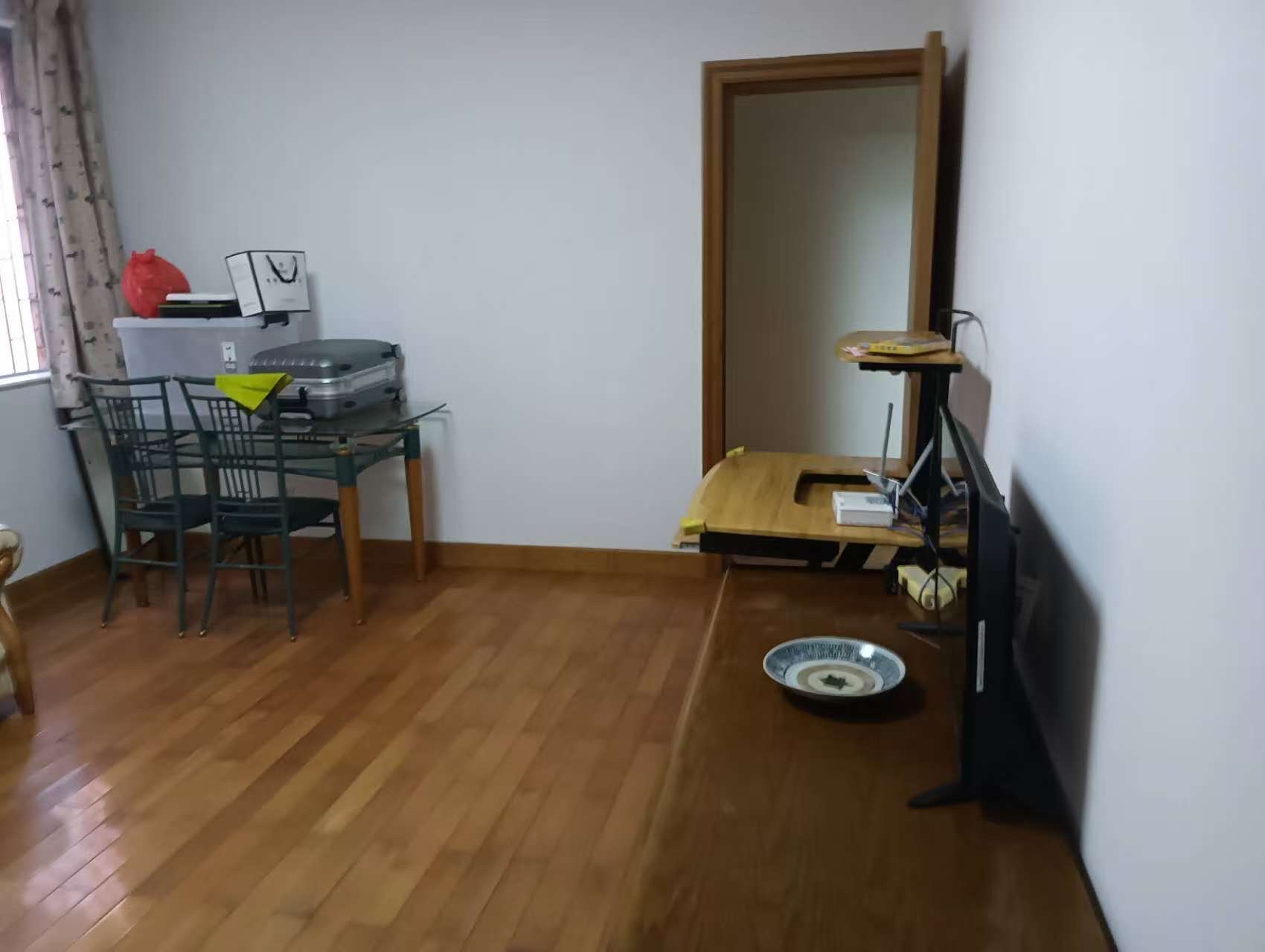 侨诚花园  2室1厅1卫   2800.00元/月室内图