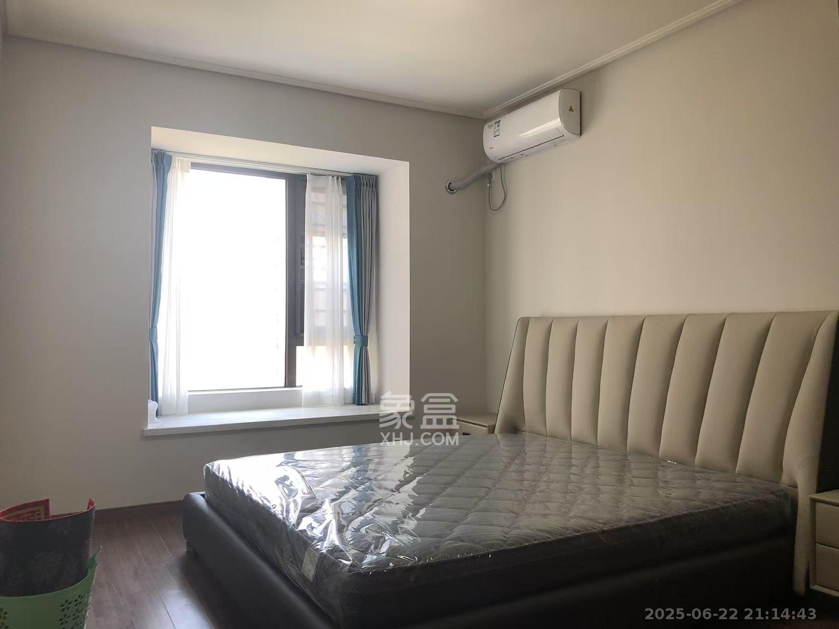 保利海德公园 3室2厅2卫 3800.0元/月 保利海德公园 3室2厅2卫 3800.0元/月室内图