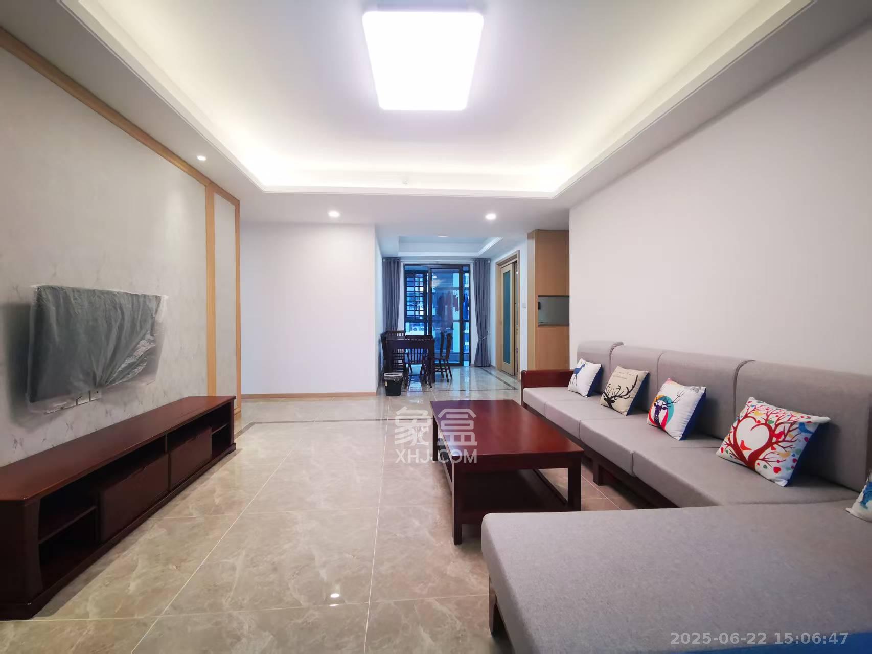梅溪湖玺悦（新城金茂梦想玺悦）  4室2厅2卫   3500.00元/月室内图