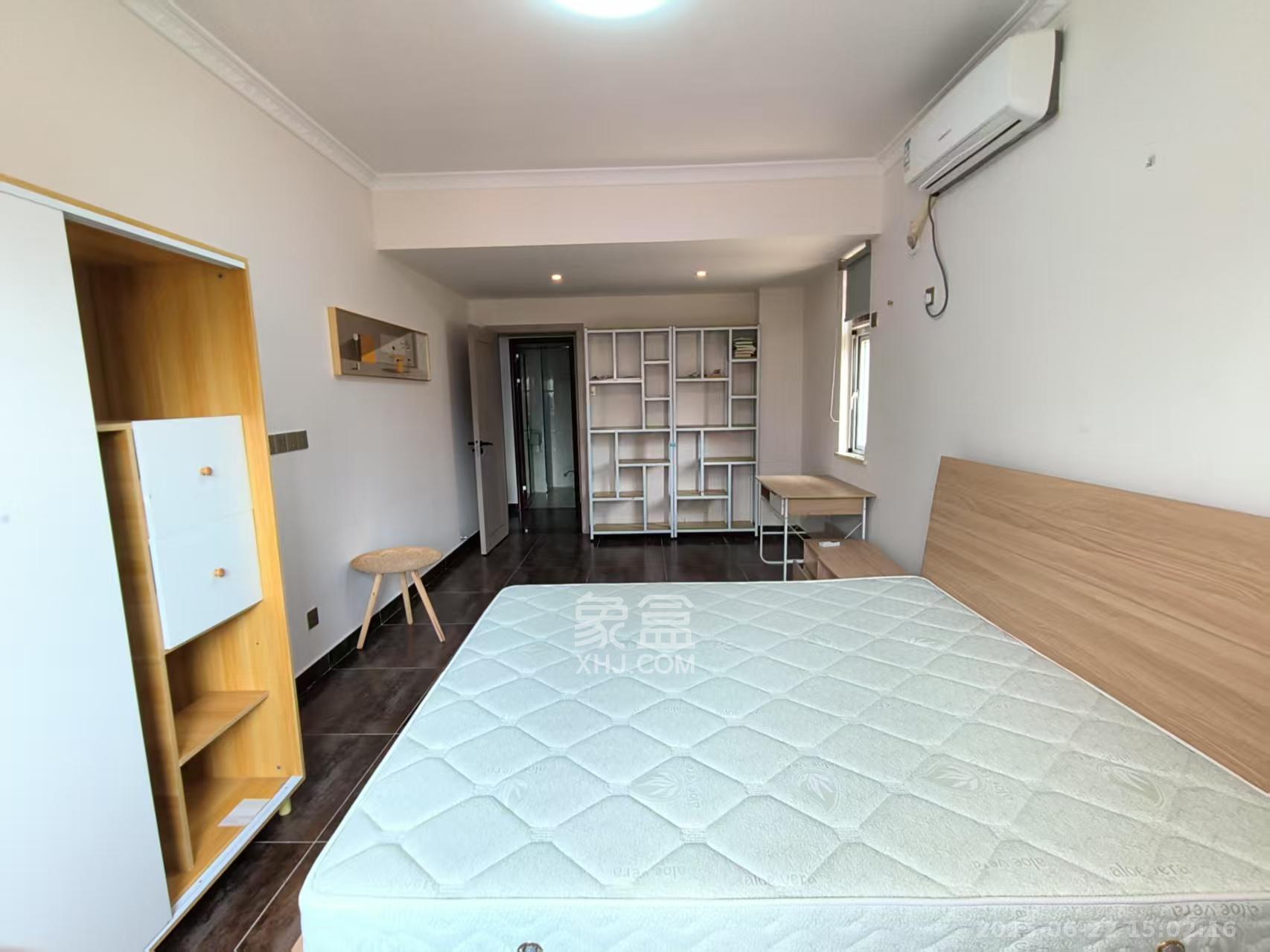 长城宾馆宿舍 3室1厅1卫 4200.0元/月 长城宾馆宿舍 3室1厅1卫 4200.0元/月室内图