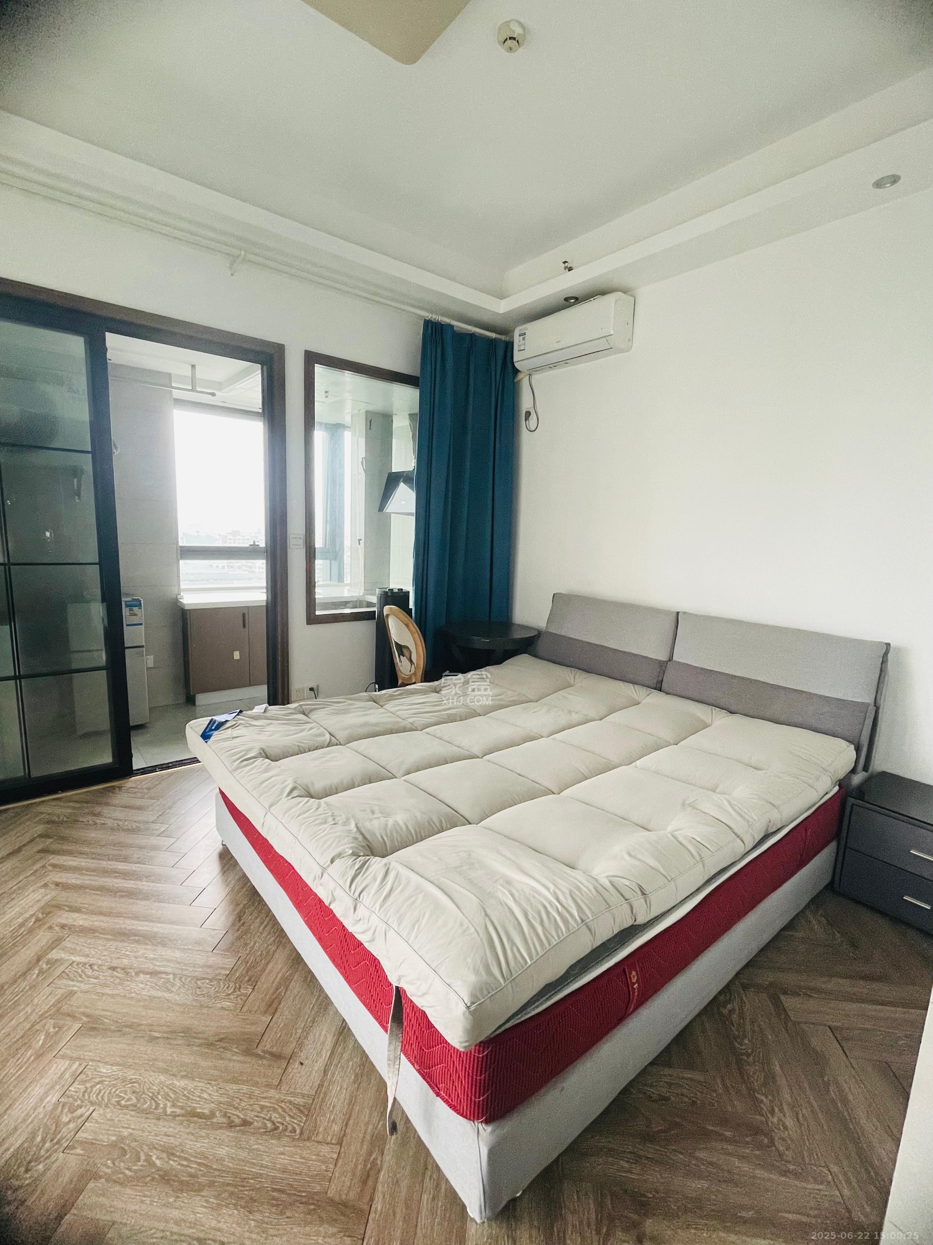 中茂城 1室1厅1卫 1500.0元/月 中茂城 1室1厅1卫 1500.0元/月室内图