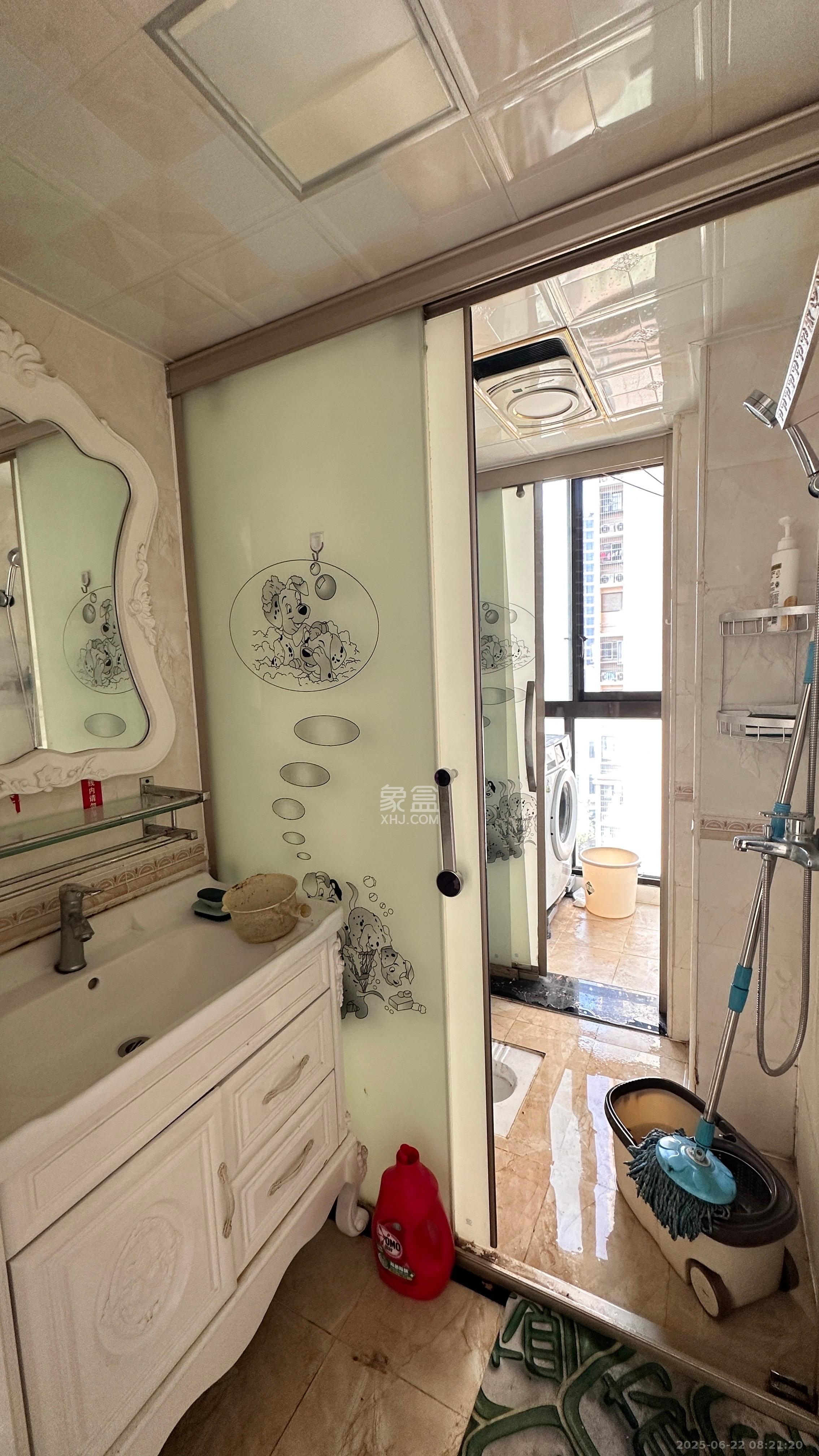 和悦城(蟠龙景苑) 3室2厅1卫 1800.0元/月 和悦城(蟠龙景苑) 3室2厅1卫 1800.0元/月室内图