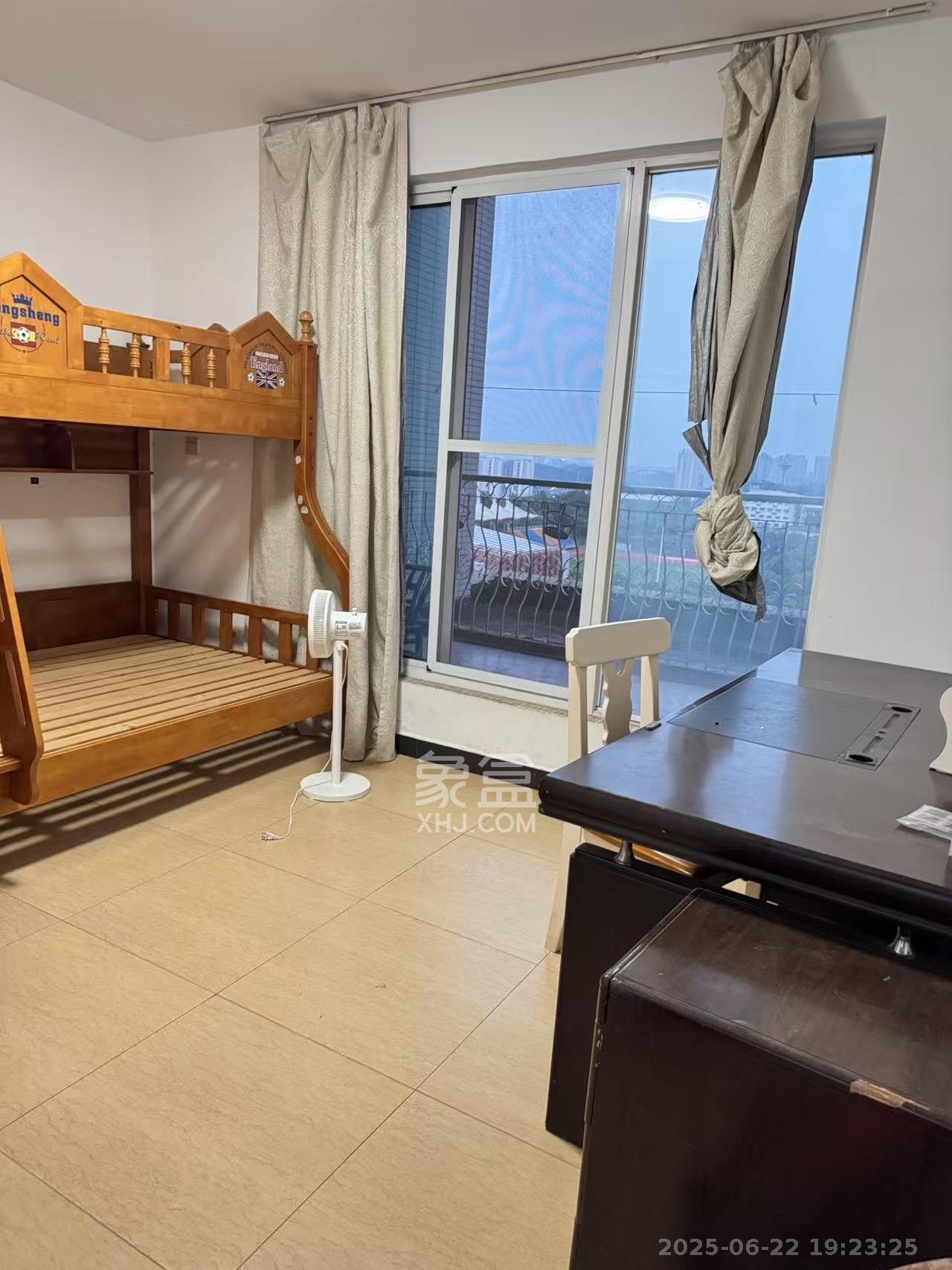 雅致名园 2室2厅1卫 2800.0元/月 雅致名园 2室2厅1卫 2800.0元/月室内图