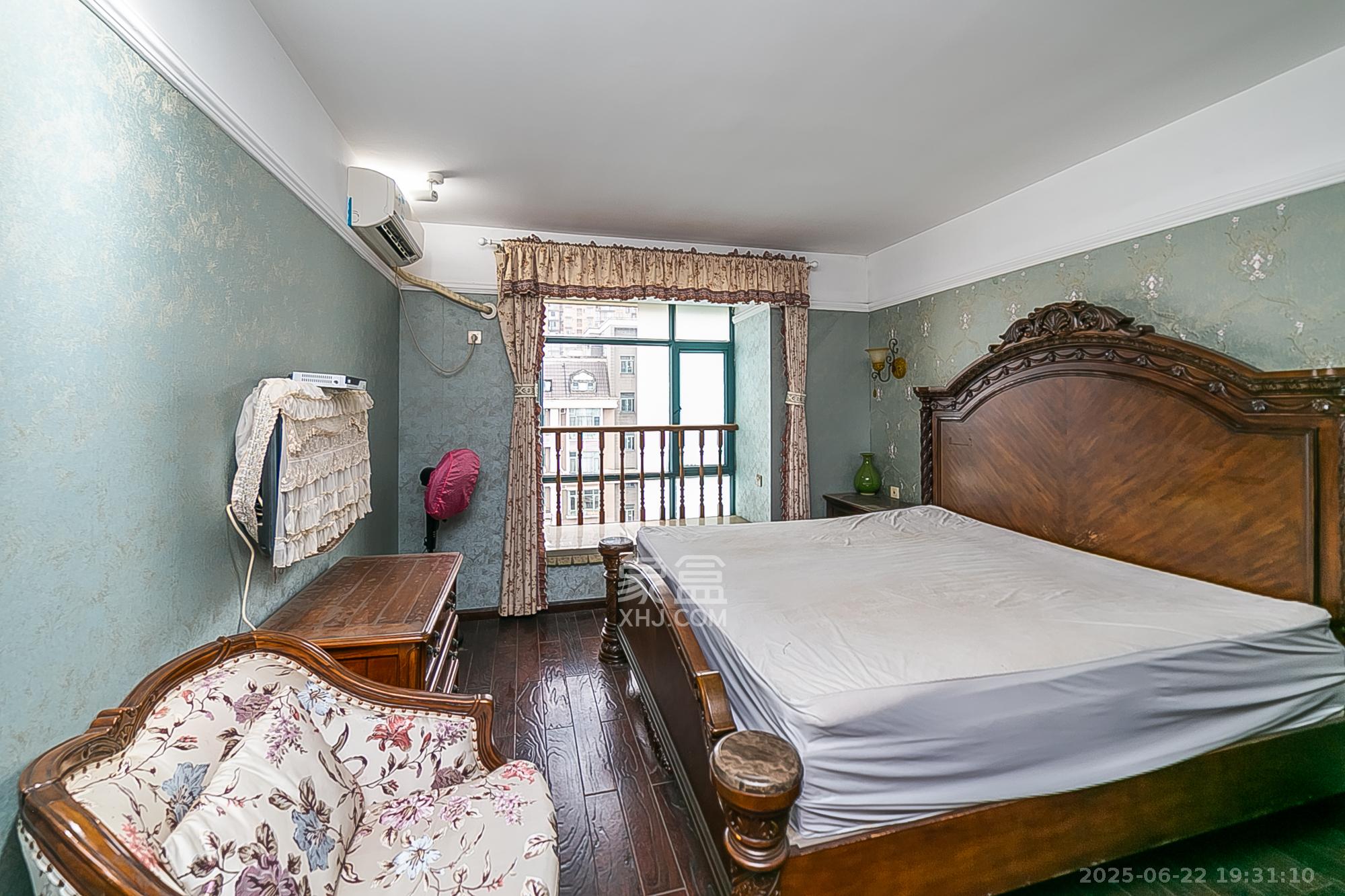 中江国际花城  4室2厅1卫    191.0万 中江国际花城  4室2厅1卫    191.0万卧室