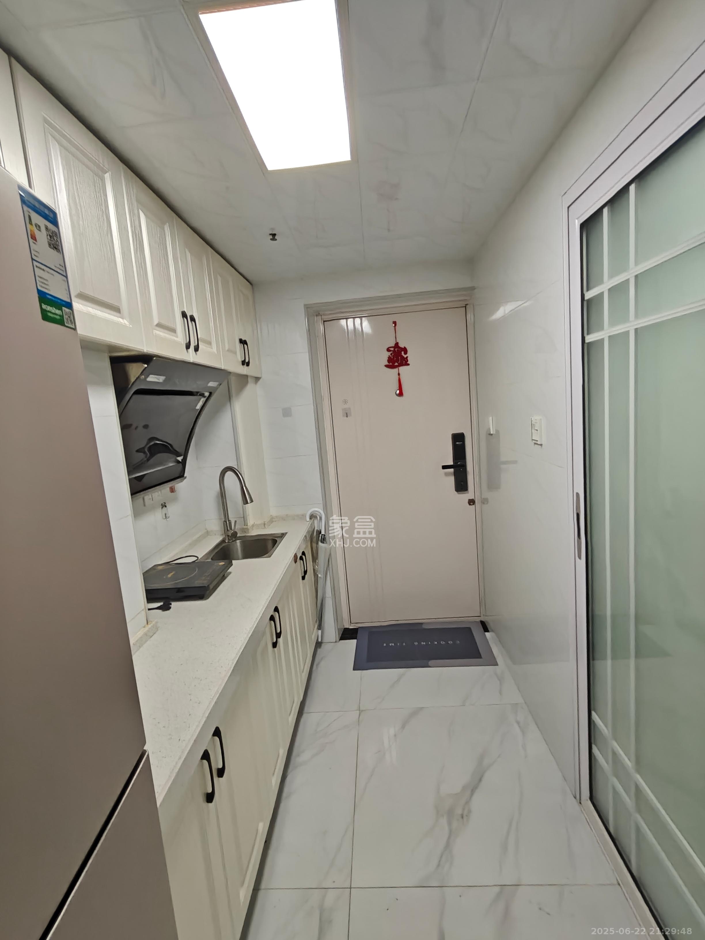 壹廷中央府院(福地花园) 1室1厅1卫 2100.0元/月 壹廷中央府院(福地花园) 1室1厅1卫 2100.0元/月室内图