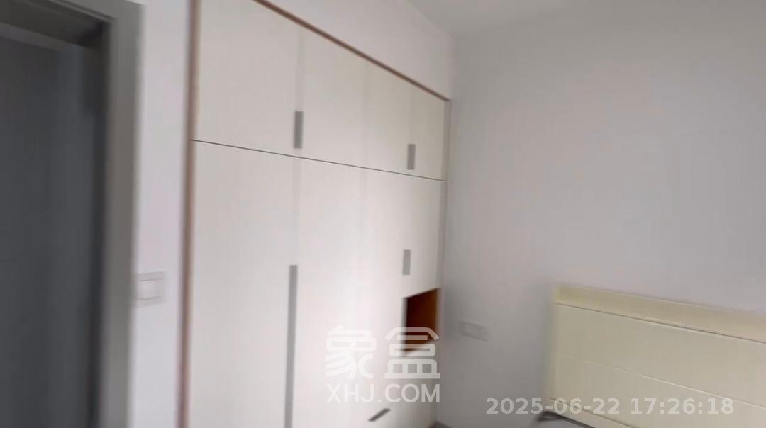 栖凤佳园  2室1厅1卫   2600.00元/月室内图