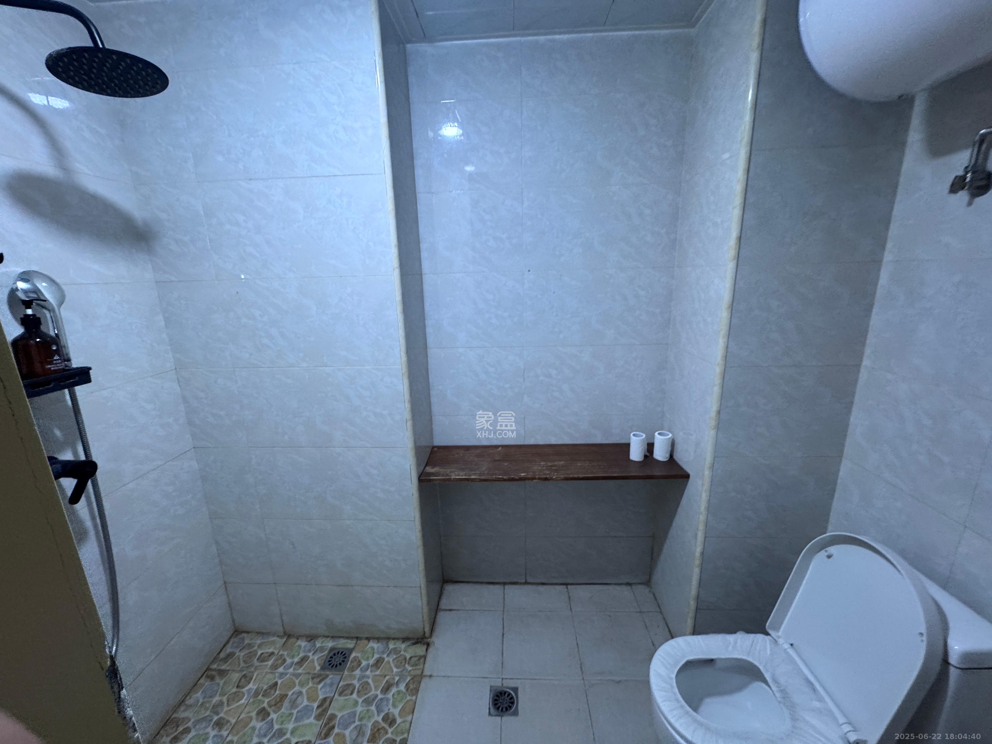 中海新城熙岸（中信新城五期）  1室1厅1卫    1000.0元/月室内图