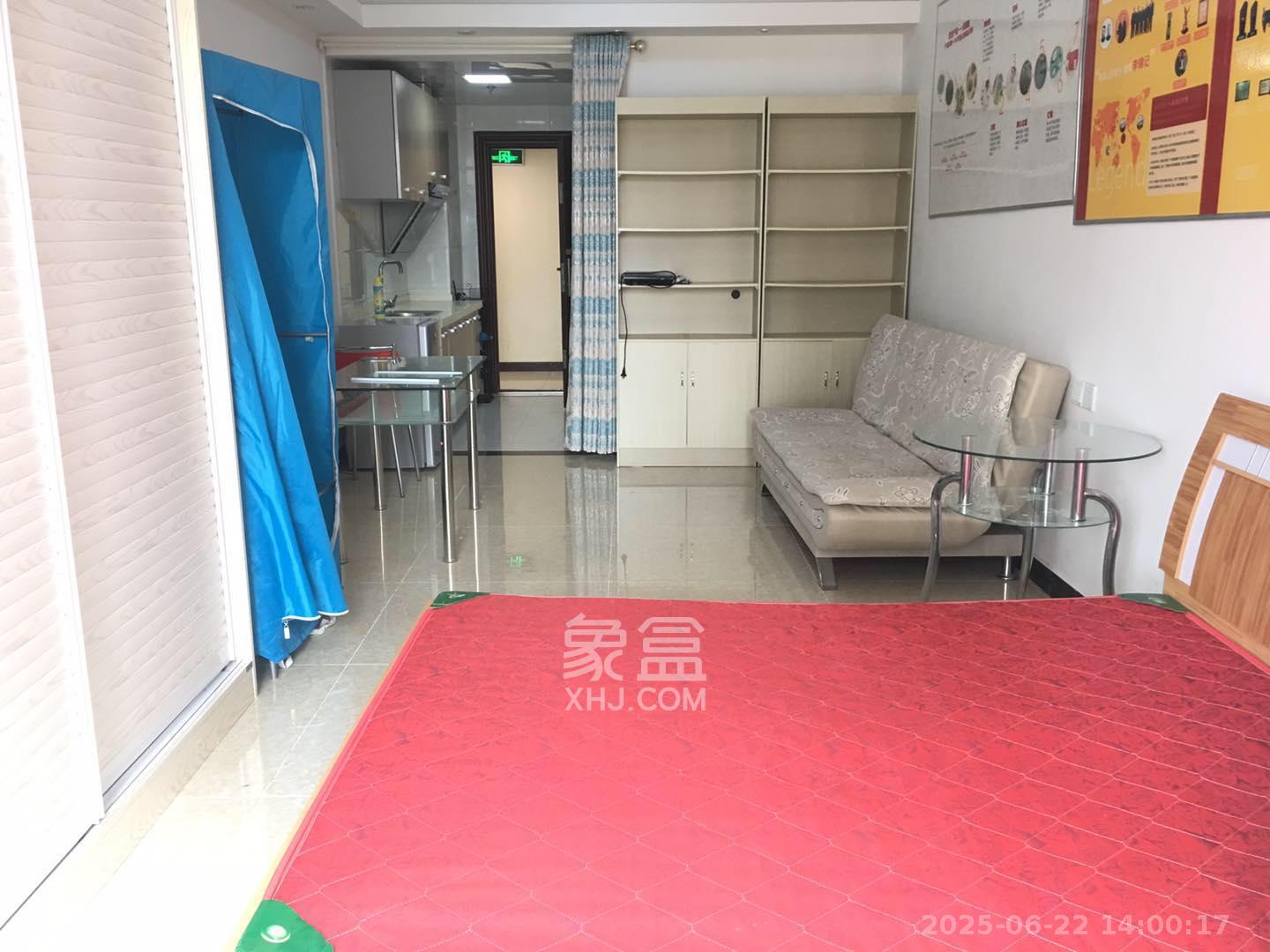 保利麓谷林语I区  1室1厅1卫   1500.00元/月室内图