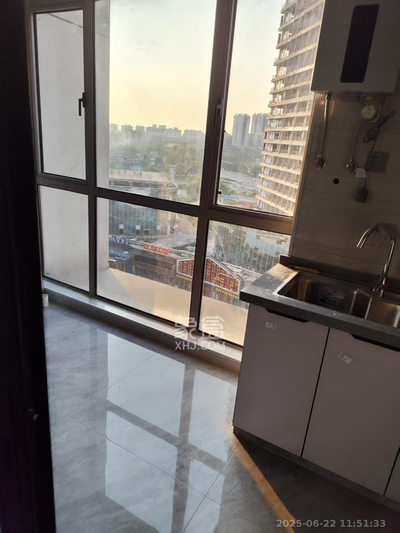 新天地步步高 1室1厅1卫 1100.0元/月 新天地步步高 1室1厅1卫 1100.0元/月室内图