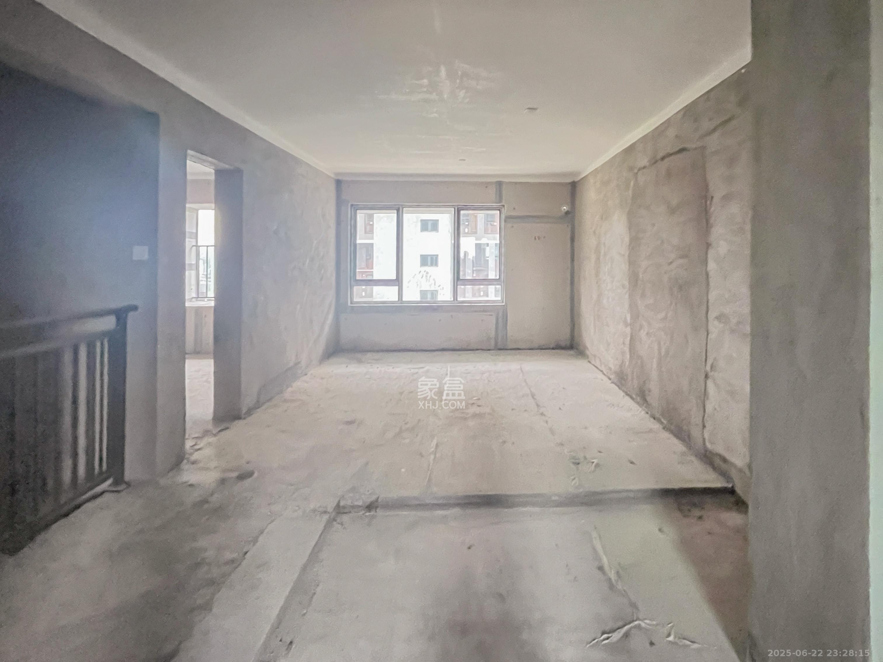 保利檀樾  3室2厅2卫    65.8万 保利檀樾  3室2厅2卫    65.8万客厅