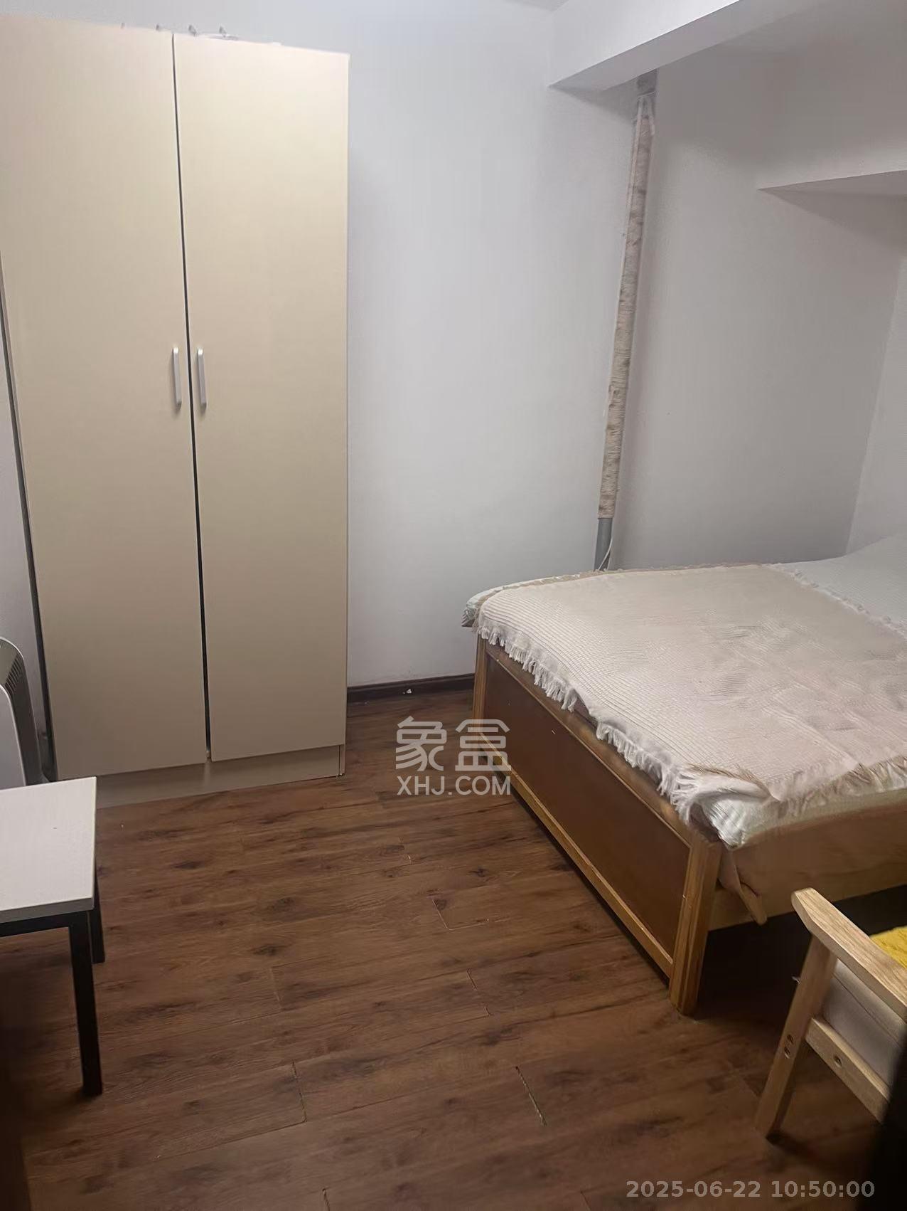 融圣国际  3室1厅1卫   3000.00元/月室内图