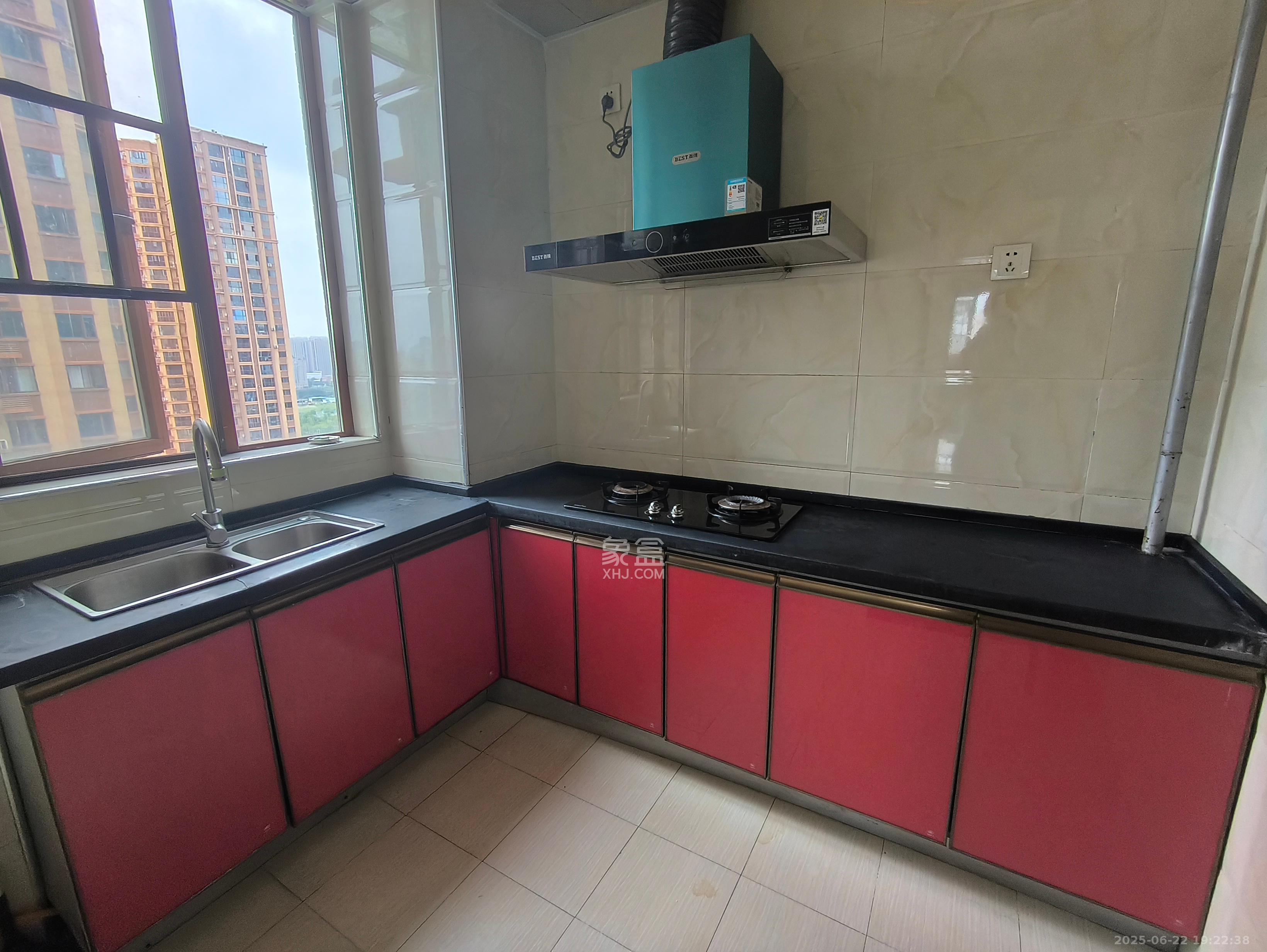 万里时代  3室1厅1卫    2800.0元/月 万里时代  3室1厅1卫    2800.0元/月室内图