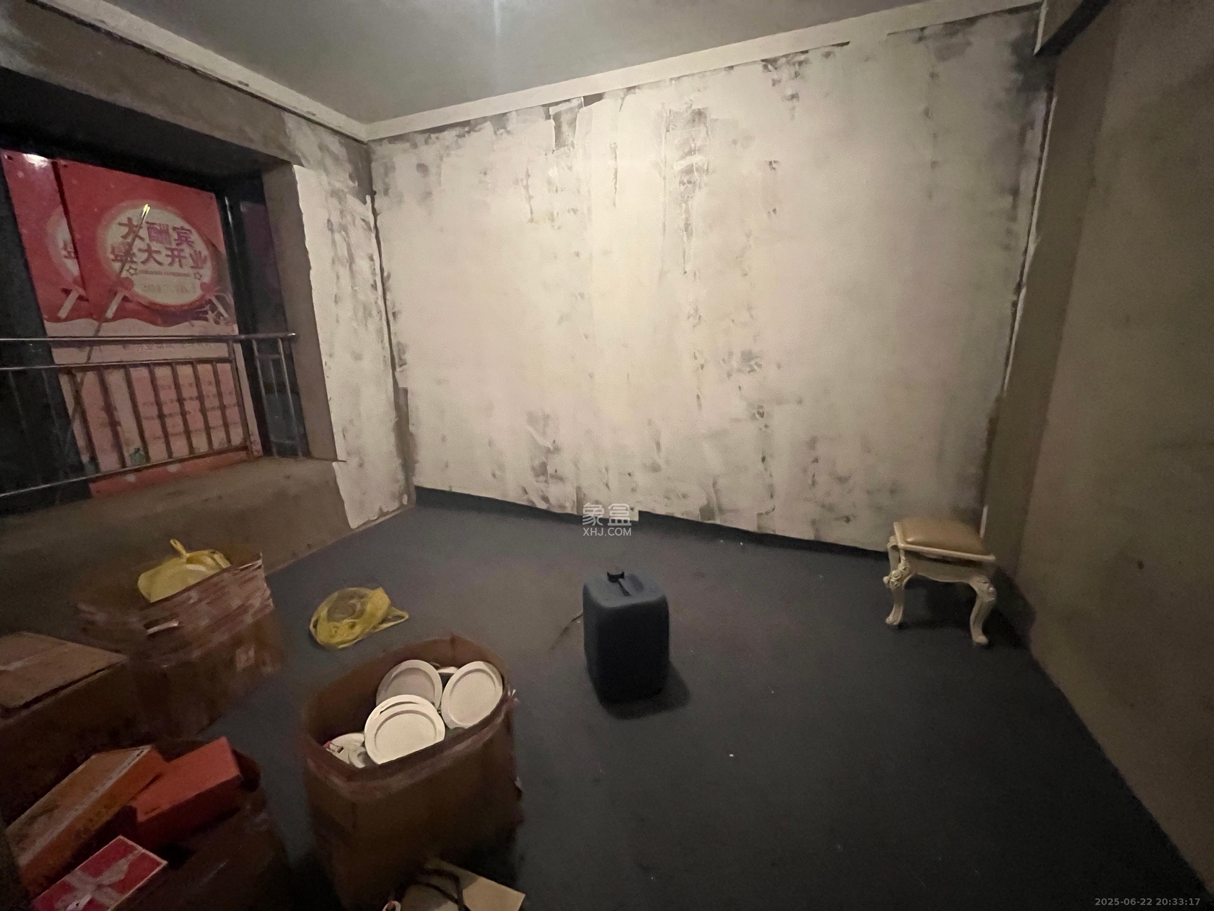 华晨国际公馆 4室2厅2卫 4500.0元/月 华晨国际公馆 4室2厅2卫 4500.0元/月室内图