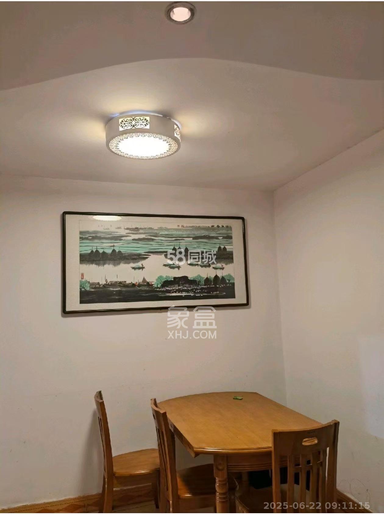 德政园  3室2厅1卫    2400.0元/月 德政园  3室2厅1卫    2400.0元/月室内图