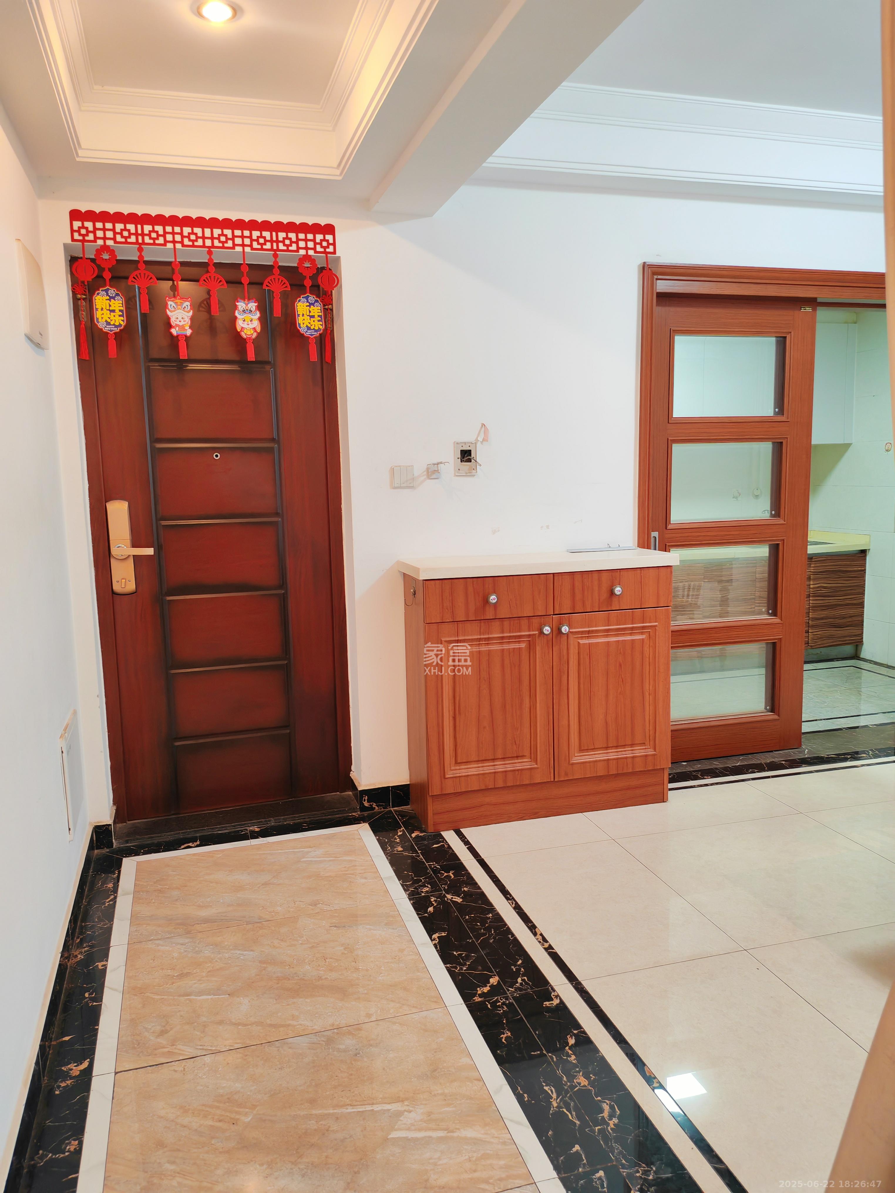 中海梅溪湖壹号 3室2厅2卫 3000.0元/月 中海梅溪湖壹号 3室2厅2卫 3000.0元/月室内图