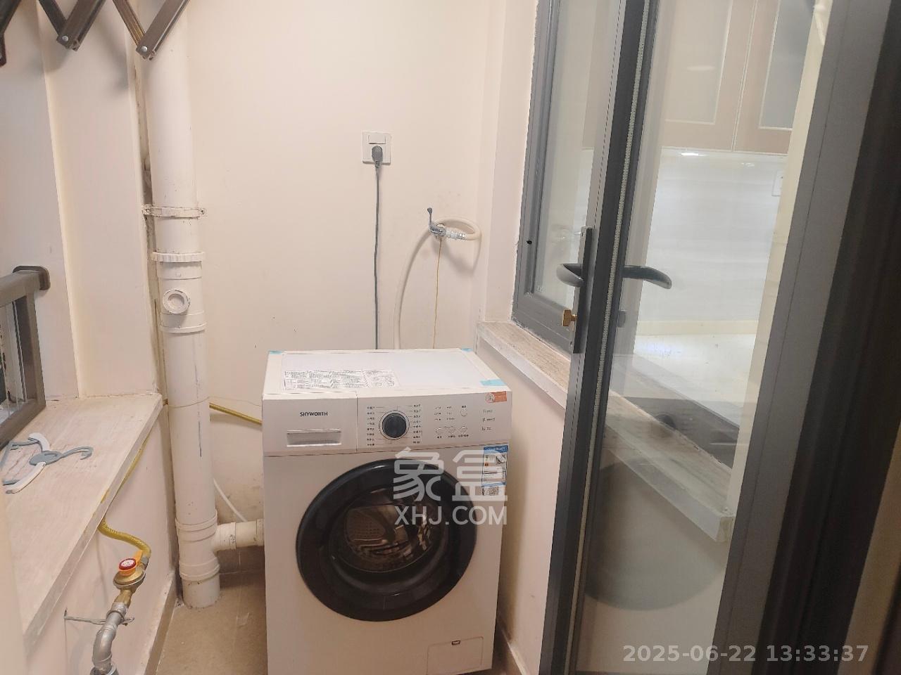 恒大翡翠华庭  1室1厅1卫   1500.00元/月室内图